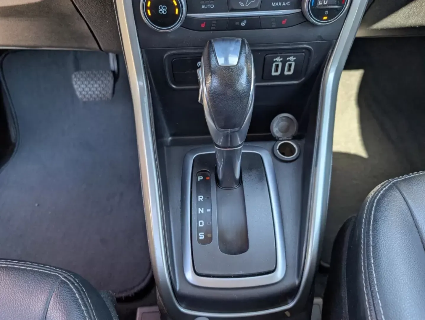 2020 Ford EcoSport Titanium (MAJ6S3KL5LC) with an Other engine, located at 5115 14th Ave., Columbus, GA, 31904, (706) 323-0345, 32.511494, -84.971046 - **Adventure Awaits: 2020 Ford EcoSport Titanium - Perfect for Your Next Journey!**<br /> <br /> Are you ready to elevate your lifestyle with a vehicle that combines style, versatility, and performance? Look no further than this stunning **2020 Ford EcoSport Titanium**! Whether you're navigating the - Photo#14