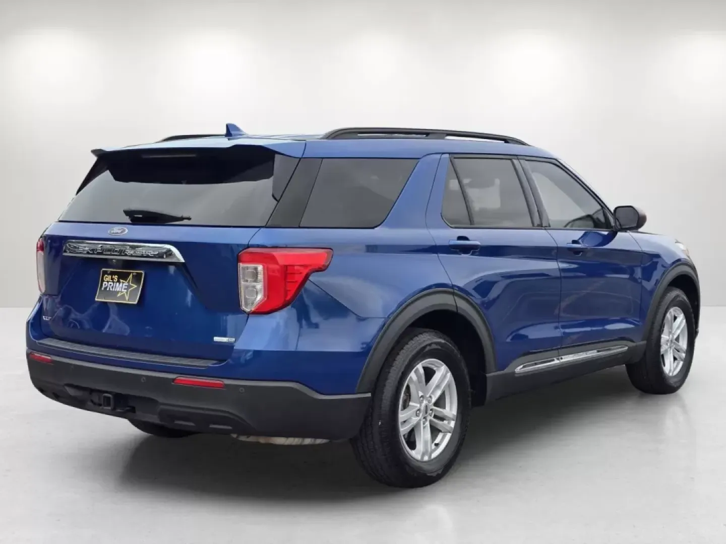 2020 Ford Explorer XLT (1FMSK8DH0LG) with an Other engine, located at 1430 Gateway Drive, Opelika, AL, 36801, (334) 239-0944, 32.637871, -85.409790 - Experience the perfect blend of adventure and practicality with this stunning 2020 Ford Explorer XLT, available now at Gils Auto in Phenix City, AL. If you're looking for a vehicle that's great for growing families, perfect for weekend adventures, and ideal for long commutes, this SUV checks all the - Photo#4