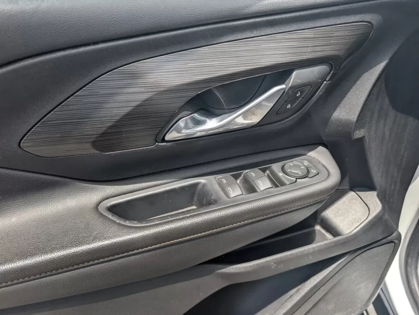 2020 /Jet Black GMC Terrain SLT (3GKALPEV2LL) with an Other engine, located at 521 Old Farm Lane Rd, Prattville, AL, 36066, (334) 325-1505, 32.482460, -86.416367 - **Discover Your Adventure with the 2020 GMC Terrain SLT at Gils Auto - Phenix City**<br /> <br /> Are you ready to enhance your lifestyle with a vehicle that perfectly blends style, comfort, and capability? The 2020 GMC Terrain SLT is the SUV you've been waiting for, ideally suited for families, com - Photo#7