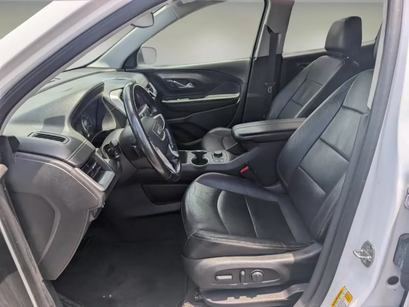 2020 /Jet Black GMC Terrain SLT (3GKALPEV2LL) with an Other engine, located at 521 Old Farm Lane Rd, Prattville, AL, 36066, (334) 325-1505, 32.482460, -86.416367 - **Discover Your Adventure with the 2020 GMC Terrain SLT at Gils Auto - Phenix City**<br /> <br /> Are you ready to enhance your lifestyle with a vehicle that perfectly blends style, comfort, and capability? The 2020 GMC Terrain SLT is the SUV you've been waiting for, ideally suited for families, com - Photo#8