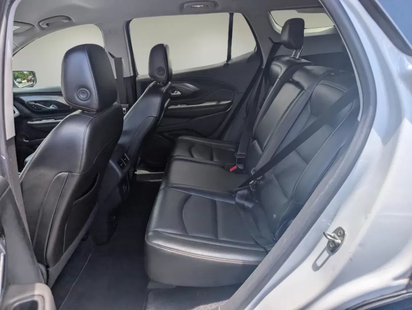 2020 /Jet Black GMC Terrain SLT (3GKALPEV2LL) with an Other engine, located at 521 Old Farm Lane Rd, Prattville, AL, 36066, (334) 325-1505, 32.482460, -86.416367 - **Discover Your Adventure with the 2020 GMC Terrain SLT at Gils Auto - Phenix City**<br /> <br /> Are you ready to enhance your lifestyle with a vehicle that perfectly blends style, comfort, and capability? The 2020 GMC Terrain SLT is the SUV you've been waiting for, ideally suited for families, com - Photo#9