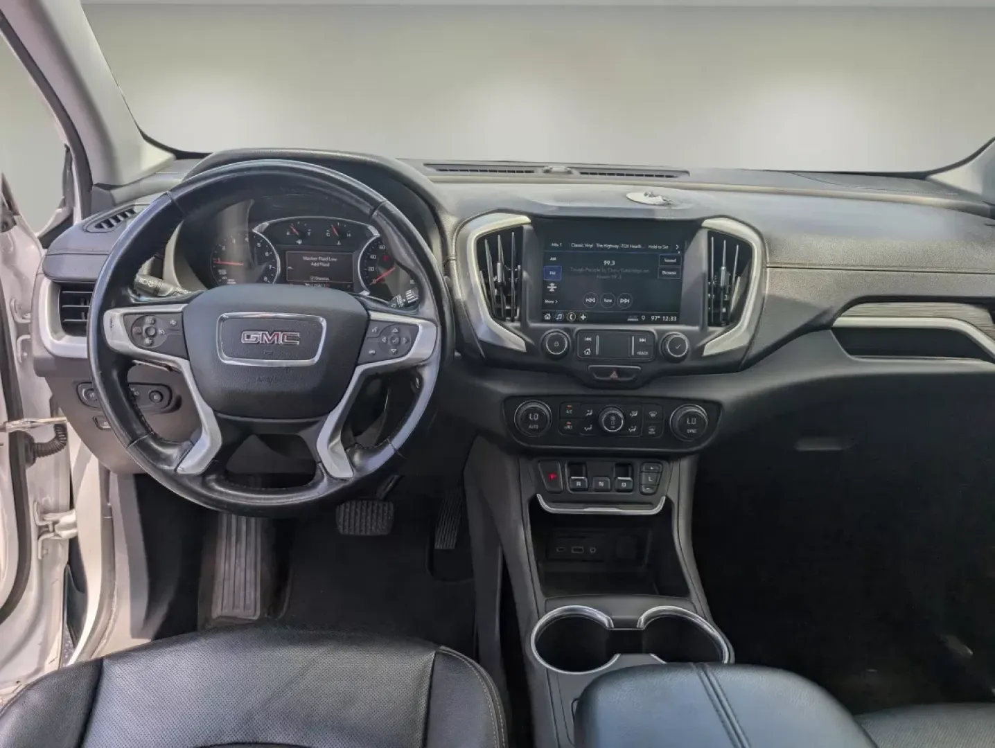 2020 /Jet Black GMC Terrain SLT (3GKALPEV2LL) with an Other engine, located at 521 Old Farm Lane Rd, Prattville, AL, 36066, (334) 325-1505, 32.482460, -86.416367 - **Discover Your Adventure with the 2020 GMC Terrain SLT at Gils Auto - Phenix City**<br /> <br /> Are you ready to enhance your lifestyle with a vehicle that perfectly blends style, comfort, and capability? The 2020 GMC Terrain SLT is the SUV you've been waiting for, ideally suited for families, com - Photo#10