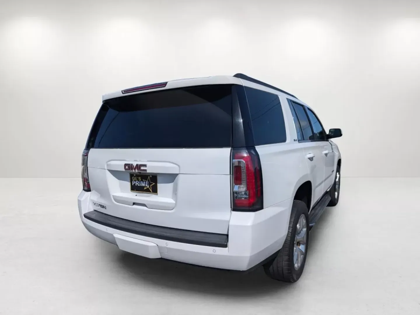 2020 /Jet Black GMC Yukon SLE (1GKS1AKC4LR) with an Other engine, located at 7000 Northlake Connector, Columbus, GA, 31904, (706) 987-8085, 32.524975, -84.978134 - ### Discover Your Next Adventure with the 2020 GMC Yukon SLE at Gils Auto - Prattville!<br /> <br /> Are you ready to elevate your family road trips or weekend getaways? The 2020 GMC Yukon SLE is the perfect companion for those seeking comfort, style, and versatility. With its spacious interior and - Photo#4