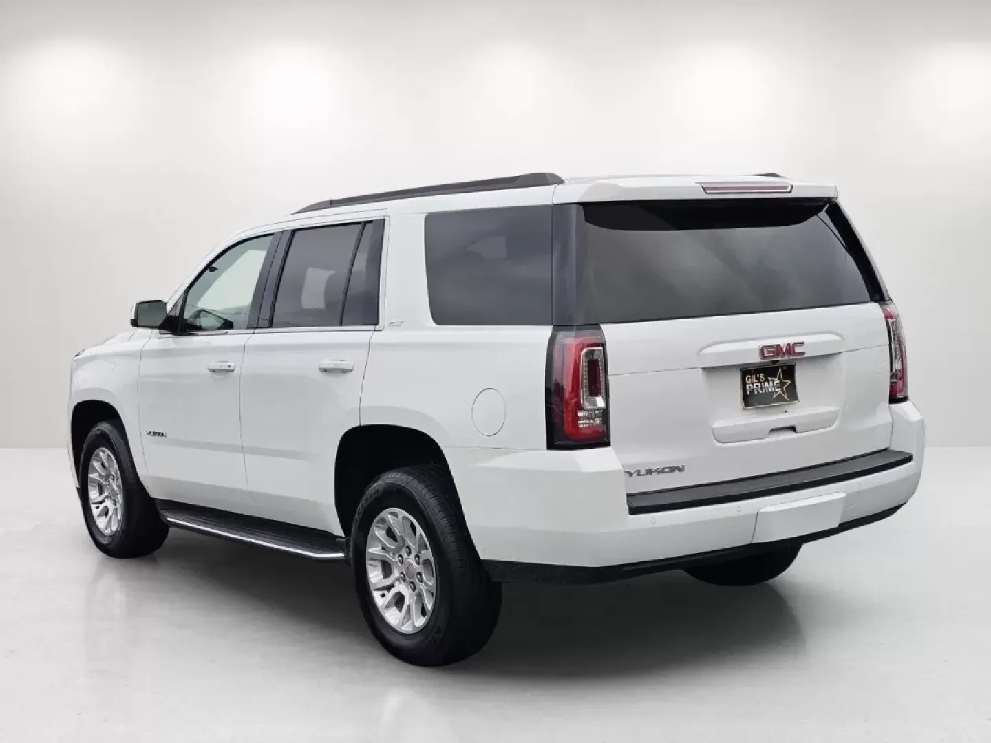 2020 /Jet Black GMC Yukon SLT (1GKS2BKCXLR) with an Other engine, located at 804 22nd Ave, Phenix City, AL, 36870, (334) 297-1860, 32.484749, -85.024475 - Embark on your next family adventure or tackle daily commutes with confidence in this stunning 2020 GMC Yukon SLT, now available at Gils Auto in Phenix City, AL. Whether you're shuttling kids to school, planning a weekend getaway, or simply need a reliable vehicle for your daily travels, this SUV is - Photo#6
