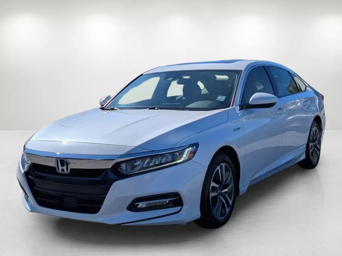 2020 Honda Accord Hybrid EX (1HGCV3F4XLA) with an Other engine, located at 804 22nd Ave, Phenix City, AL, 36870, (334) 297-1860, 32.484749, -85.024475 - **Unleash Your Adventures with the 2020 Honda Accord Hybrid EX at Gils Auto!**<br /> <br /> Are you searching for a versatile vehicle that fits seamlessly into your dynamic lifestyle? The 2020 Honda Accord Hybrid EX is the perfect companion for both the daily commuter and the weekend explorer. With - Photo#14