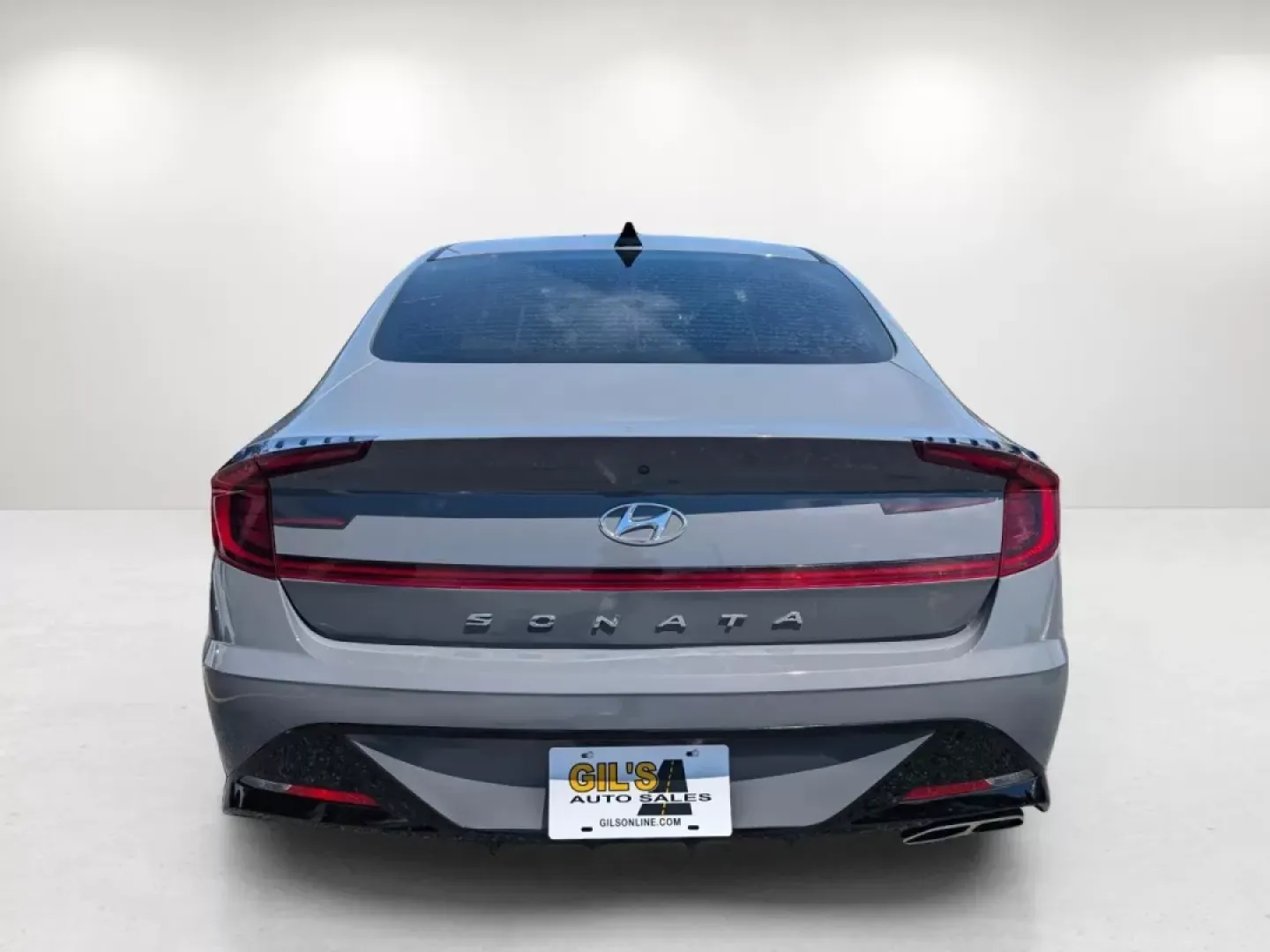 2020 /Dark Gray Hyundai Sonata SEL (5NPEL4JA3LH) with an Other engine, located at 521 Old Farm Lane Rd, Prattville, AL, 36066, (334) 325-1505, 32.482460, -86.416367 - **Discover a New Level of Comfort and Style with the 2020 Hyundai Sonata SEL at Gils Auto Opelika!**<br /> <br /> Are you in the market for a vehicle that perfectly balances style, performance, and safety? Look no further than the 2020 Hyundai Sonata SEL, now available at Gils Auto located at 1430 - Photo#5