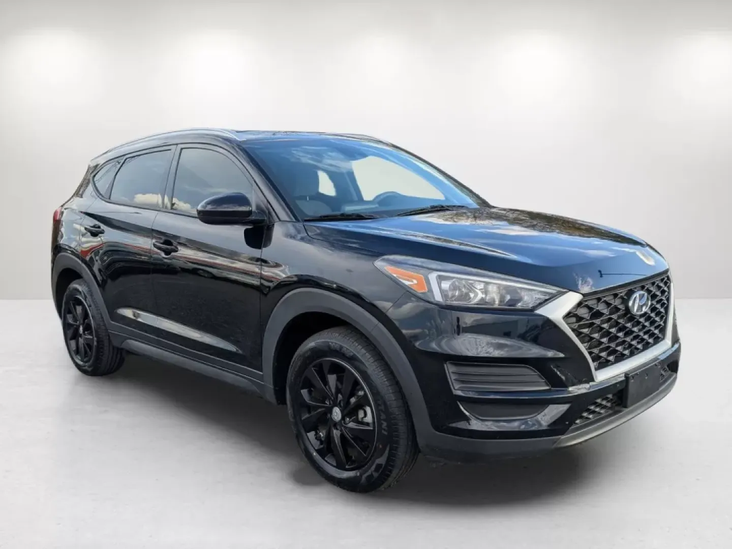 2020 /Gray Hyundai Tucson Value (KM8J3CA44LU) with an Other engine, located at 1430 Gateway Drive, Opelika, AL, 36801, (334) 239-0944, 32.637871, -85.409790 - **Discover Your Next Adventure with the 2020 Hyundai Tucson at Gils Auto - Phenix City!**<br /> <br /> Are you ready to elevate your driving experience? Whether you're navigating the bustling streets of Phenix City or embarking on a weekend getaway, the 2020 Hyundai Tucson is perfect for every lifes - Photo#2