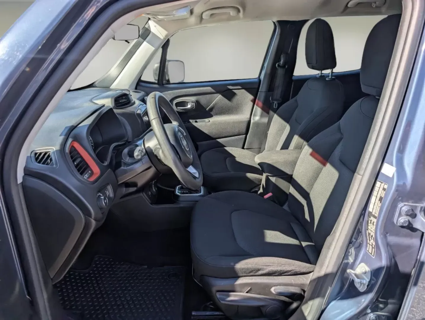 2020 /Black Jeep Renegade Upland (ZACNJBAB9LP) with an Other engine, located at 804 22nd Ave, Phenix City, AL, 36870, (334) 297-1860, 32.484749, -85.024475 - **Adventure Awaits with the 2020 Jeep Renegade Upland - Your Perfect Companion for Life's Journeys!**<br /> <br /> Are you ready to embark on exciting weekend adventures, or seeking a reliable vehicle for your daily commute? Look no further than the 2020 Jeep Renegade Upland, a versatile crossover t - Photo#9