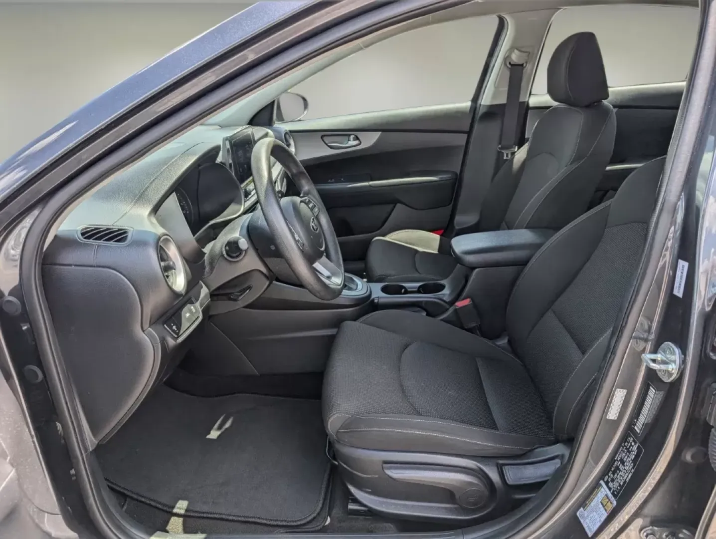 2020 /Black Kia Forte LXS (3KPF24AD6LE) with an Other engine, located at 7000 Northlake Connector, Columbus, GA, 31904, (706) 987-8085, 32.524975, -84.978134 - **Discover Your Next Adventure with the 2020 Kia Forte at Gils Auto - Columbus #2!**<br /> <br /> Are you looking for a reliable sedan that fits seamlessly into your daily routine and weekend getaways? Look no further than this 2020 Kia Forte LXS, an ideal choice for budget-conscious buyers and grow - Photo#10