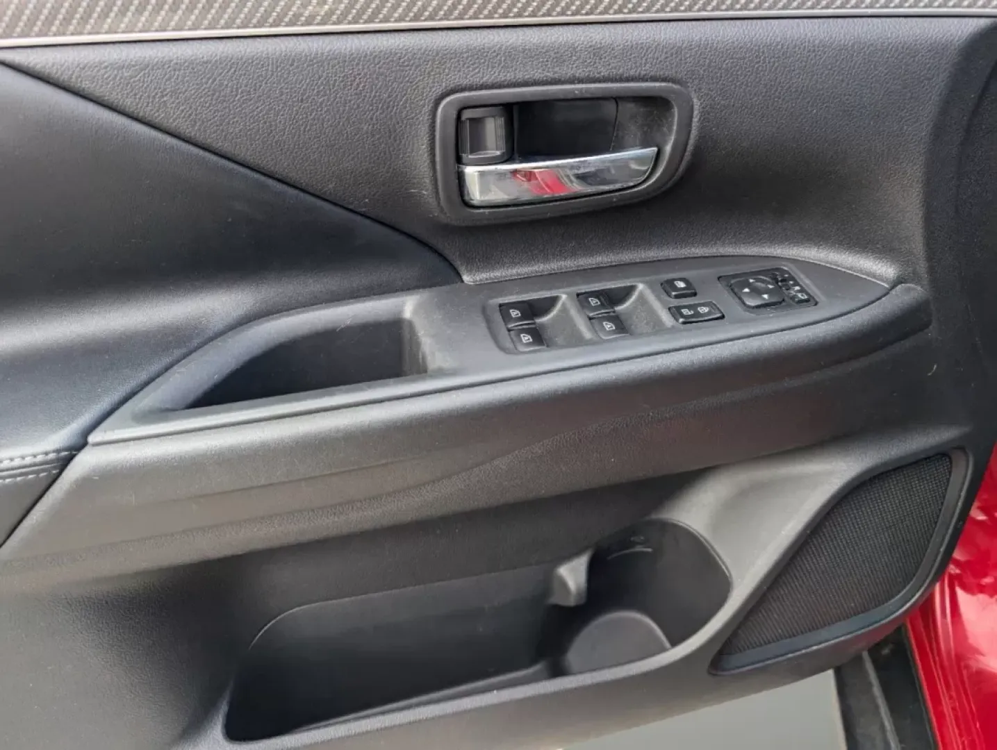 2020 Mitsubishi Outlander SEL (JA4AZ3A35LZ) with an Other engine, located at 521 Old Farm Lane Rd, Prattville, AL, 36066, (334) 325-1505, 32.482460, -86.416367 - **Adventure Awaits with This 2020 Mitsubishi Outlander SEL Perfect for Family Road Trips or Daily Commuting!**<br /> <br /> Are you ready to elevate your driving experience? The 2020 Mitsubishi Outlander SEL is the ideal SUV for families and adventurers alike, blending comfort, versatility, and cut - Photo#8