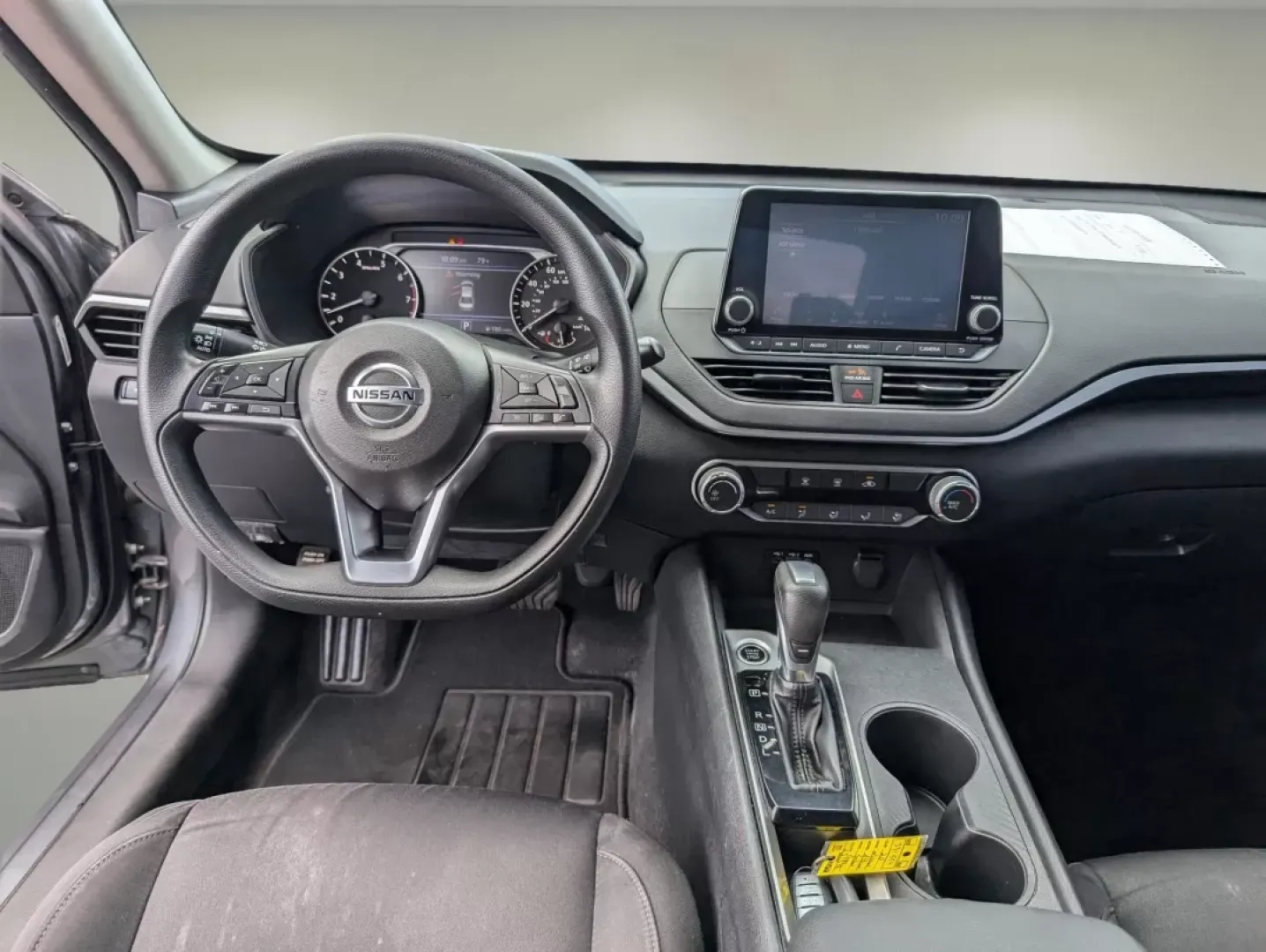 2020 /Charcoal Nissan Altima 2.5 S (1N4BL4BVXLC) with an Other engine, located at 3959 U.S. 80 W, Phenix City, AL, 36870, (334) 297-4885, 32.469296, -85.135185 - Looking for the perfect sedan that seamlessly combines style, comfort, and reliability? Look no further than this 2020 Nissan Altima 2.5 S, ideal for budget-conscious buyers and those seeking a dependable daily driver. Whether you're navigating the bustling streets of Phenix City or embarking on a w - Photo#11