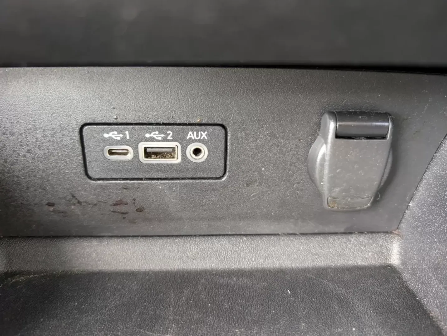 2020 /Charcoal Nissan Altima 2.5 S (1N4BL4BVXLC) with an Other engine, located at 3959 U.S. 80 W, Phenix City, AL, 36870, (334) 297-4885, 32.469296, -85.135185 - Looking for the perfect sedan that seamlessly combines style, comfort, and reliability? Look no further than this 2020 Nissan Altima 2.5 S, ideal for budget-conscious buyers and those seeking a dependable daily driver. Whether you're navigating the bustling streets of Phenix City or embarking on a w - Photo#12