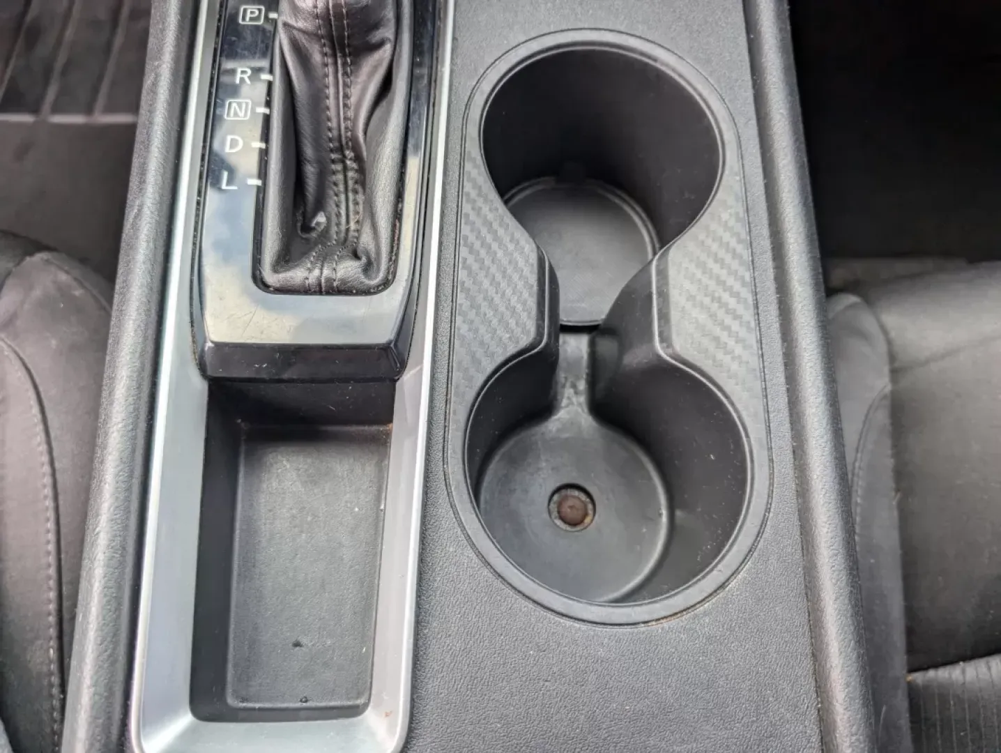 2020 /Charcoal Nissan Altima 2.5 S (1N4BL4BVXLC) with an Other engine, located at 3959 U.S. 80 W, Phenix City, AL, 36870, (334) 297-4885, 32.469296, -85.135185 - Looking for the perfect sedan that seamlessly combines style, comfort, and reliability? Look no further than this 2020 Nissan Altima 2.5 S, ideal for budget-conscious buyers and those seeking a dependable daily driver. Whether you're navigating the bustling streets of Phenix City or embarking on a w - Photo#15