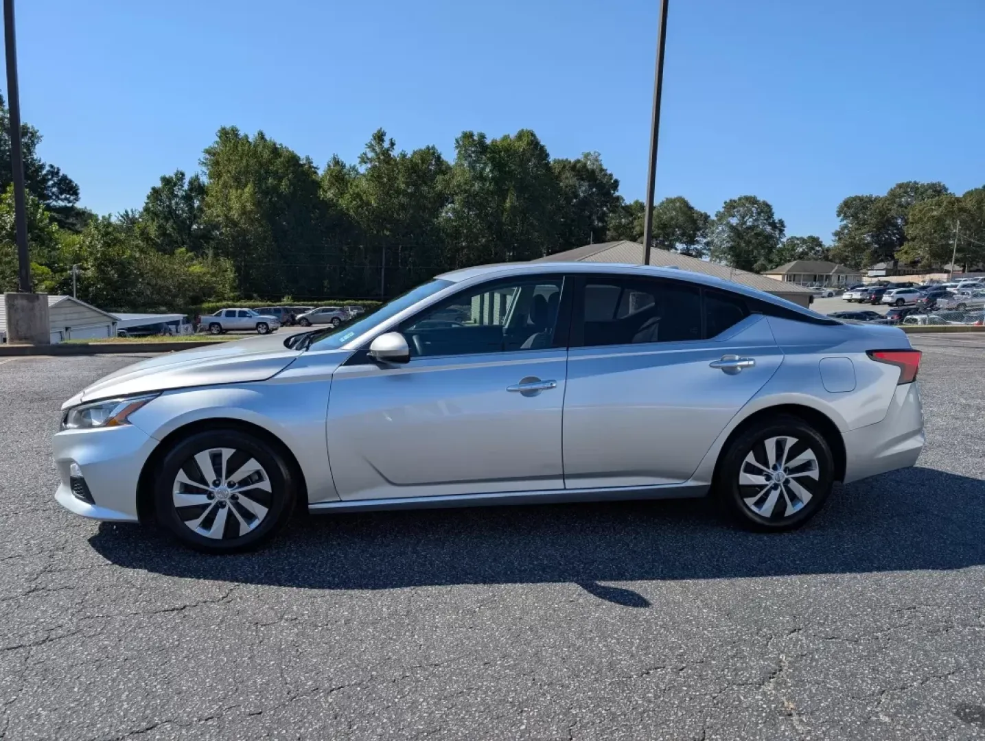 2020 /Charcoal Nissan Altima 2.5 S (1N4BL4BV6LC) with an Other engine, located at 3959 U.S. 80 W, Phenix City, AL, 36870, (334) 297-4885, 32.469296, -85.135185 - **Drive into Adventure with the 2020 Nissan Altima at Gils Auto in Phenix City, AL!**<br /> <br /> Are you in search of a reliable sedan that perfectly balances everyday commuting with weekend road trips? Look no further than the 2020 Nissan Altima, now available at Gils Auto-your trusted Buy Here P - Photo#7