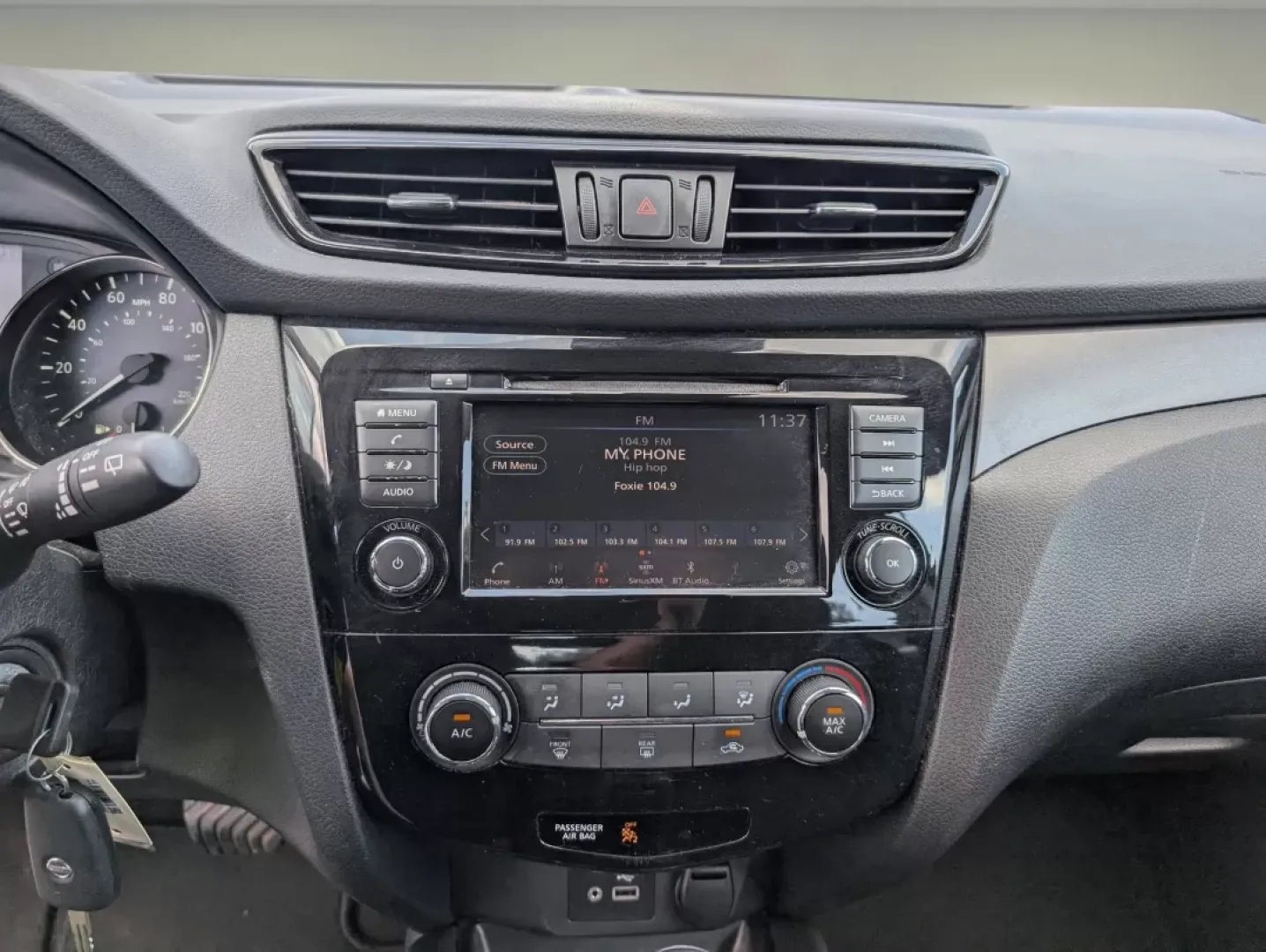 2020 /Charcoal Nissan Rogue S (JN1BJ1CV6LW) with an Other engine, located at 3959 U.S. 80 W, Phenix City, AL, 36870, (334) 297-4885, 32.469296, -85.135185 - 2020 Nissan Rogue S - Photo#12