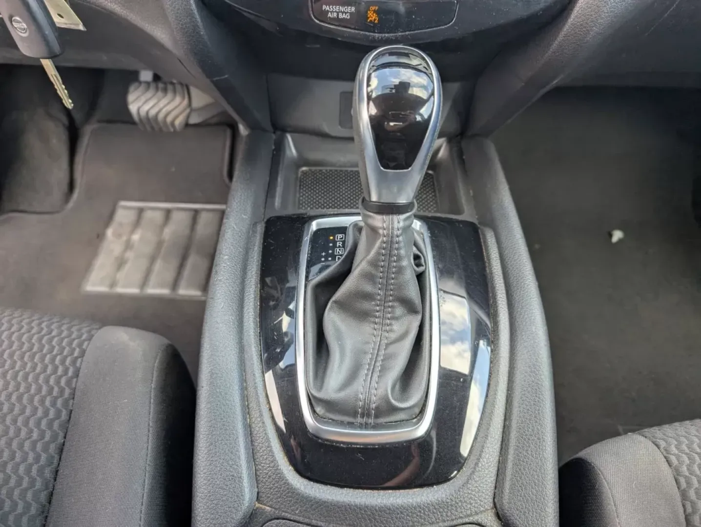 2020 /Charcoal Nissan Rogue S (JN1BJ1CV6LW) with an Other engine, located at 3959 U.S. 80 W, Phenix City, AL, 36870, (334) 297-4885, 32.469296, -85.135185 - 2020 Nissan Rogue S - Photo#13