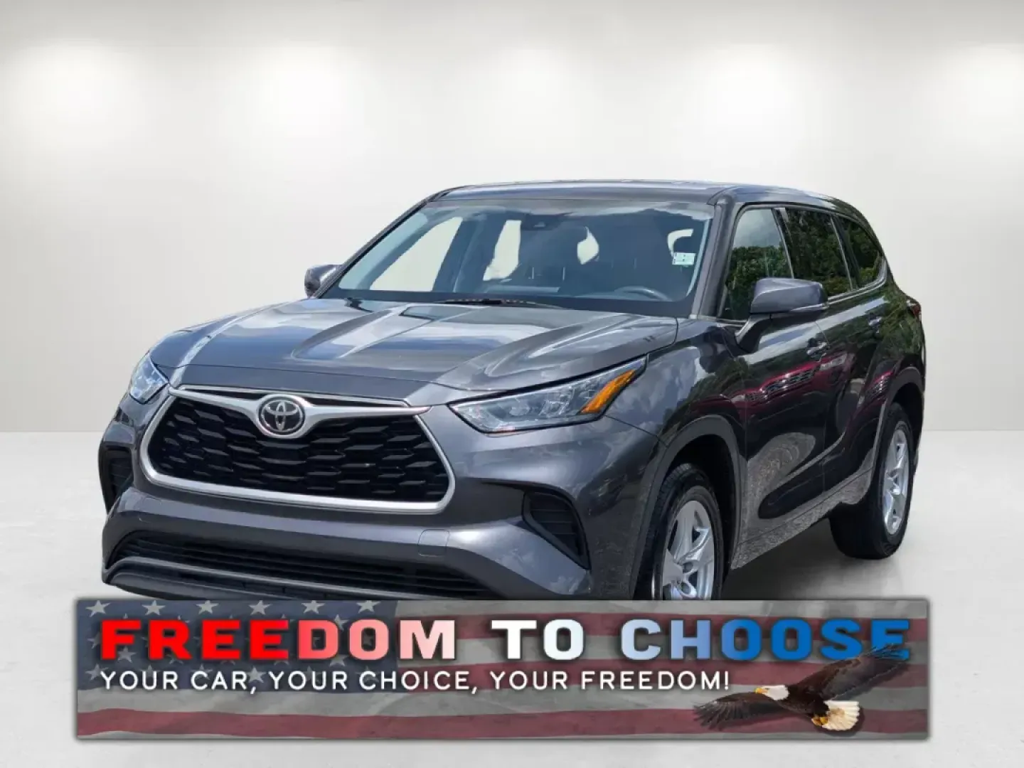 2020 Toyota Highlander L (5TDCZRAH3LS) with an Regular Unleaded V-6 3.5 L/211 engine, 8-Speed Automatic w/OD transmission, located at 1430 Gateway Drive, Opelika, AL, 36801, (334) 239-0944, 32.637871, -85.409790 - ### Discover Adventure with the 2020 Toyota Highlander at Gils Auto - Opelika!<br /> <br /> Are you searching for the perfect vehicle that combines versatility and reliability? Look no further than the 2020 Toyota Highlander, an ideal SUV for growing families, weekend adventurers, or anyone in need - Photo#0