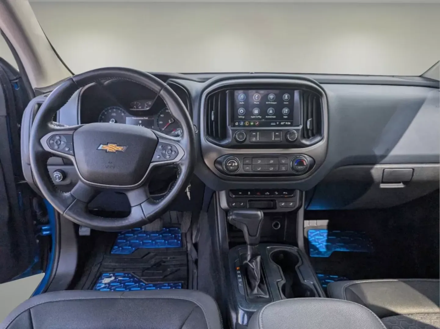 2021 /Jet Black Chevrolet Colorado 2WD Z71 (1GCGSDEN2M1) with an Other engine, located at 3959 U.S. 80 W, Phenix City, AL, 36870, (334) 297-4885, 32.469296, -85.135185 - **Discover Adventure with the 2021 Chevrolet Colorado at Gils Auto - Phenix City!**<br /> <br /> Are you seeking a versatile vehicle perfect for your active lifestyle? Look no further than the 2021 Chevrolet Colorado, a crew cab pickup that seamlessly combines functionality, comfort, and style. Whet - Photo#12