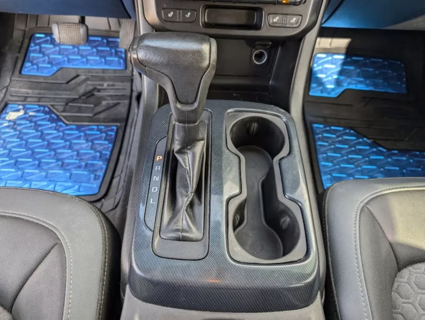 2021 /Jet Black Chevrolet Colorado 2WD Z71 (1GCGSDEN2M1) with an Other engine, located at 3959 U.S. 80 W, Phenix City, AL, 36870, (334) 297-4885, 32.469296, -85.135185 - **Discover Adventure with the 2021 Chevrolet Colorado at Gils Auto - Phenix City!**<br /> <br /> Are you seeking a versatile vehicle perfect for your active lifestyle? Look no further than the 2021 Chevrolet Colorado, a crew cab pickup that seamlessly combines functionality, comfort, and style. Whet - Photo#15