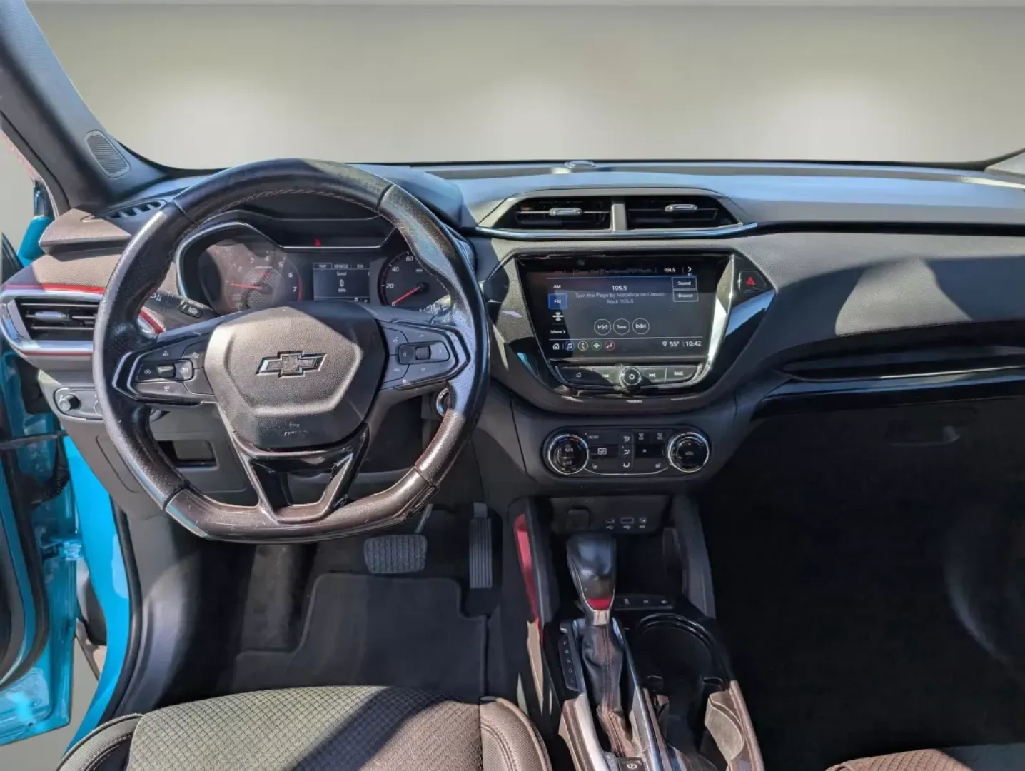 2021 /Jet Black with Red accents Chevrolet Trailblazer RS (KL79MTSL5MB) with an Other engine, located at 5115 14th Ave., Columbus, GA, 31904, (706) 323-0345, 32.511494, -84.971046 - **Explore Your Next Adventure with the 2021 Chevrolet Trailblazer RS at Gils Auto Phenix City!**<br /> <br /> Are you ready to elevate your family's road trips or daily commute? The 2021 Chevrolet Trailblazer RS is the perfect blend of versatility, style, and technology, making it an ideal companio - Photo#11