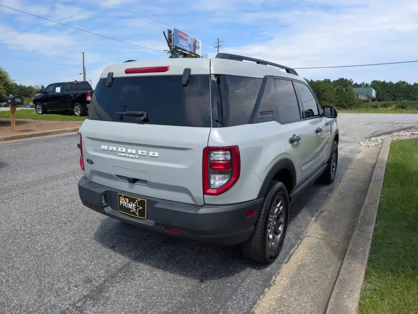 2021 Ford Bronco Sport Big Bend (3FMCR9B6XMR) with an Other engine, located at 3959 U.S. 80 W, Phenix City, AL, 36870, (334) 297-4885, 32.469296, -85.135185 - **Conquer the Road with the 2021 Ford Bronco Sport Big Bend at Gils Auto - Phenix City!** <br /> <br /> Are you ready to elevate your driving experience? Whether you're a growing family seeking adventure, a daily commuter navigating city life, or a weekend warrior craving off-road excitement, the 20 - Photo#4