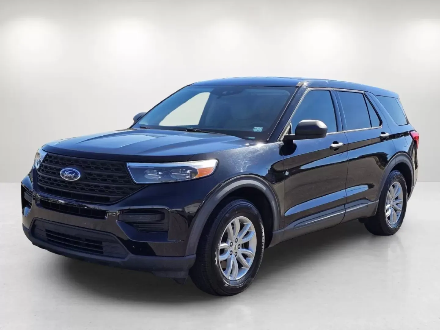 2021 Ford Explorer Base (1FMSK7BH0MG) with an Other engine, located at 7000 Northlake Connector, Columbus, GA, 31904, (706) 987-8085, 32.524975, -84.978134 - **Adventure Awaits with the 2021 Ford Explorer! Perfectly Equipped for Families and Road Trips!**<br /> <br /> Are you ready to elevate your family adventures or daily commutes? Look no further than this stunning 2021 Ford Explorer, available now at Gils Auto in Prattville, AL. This versatile SUV, w - Photo#0