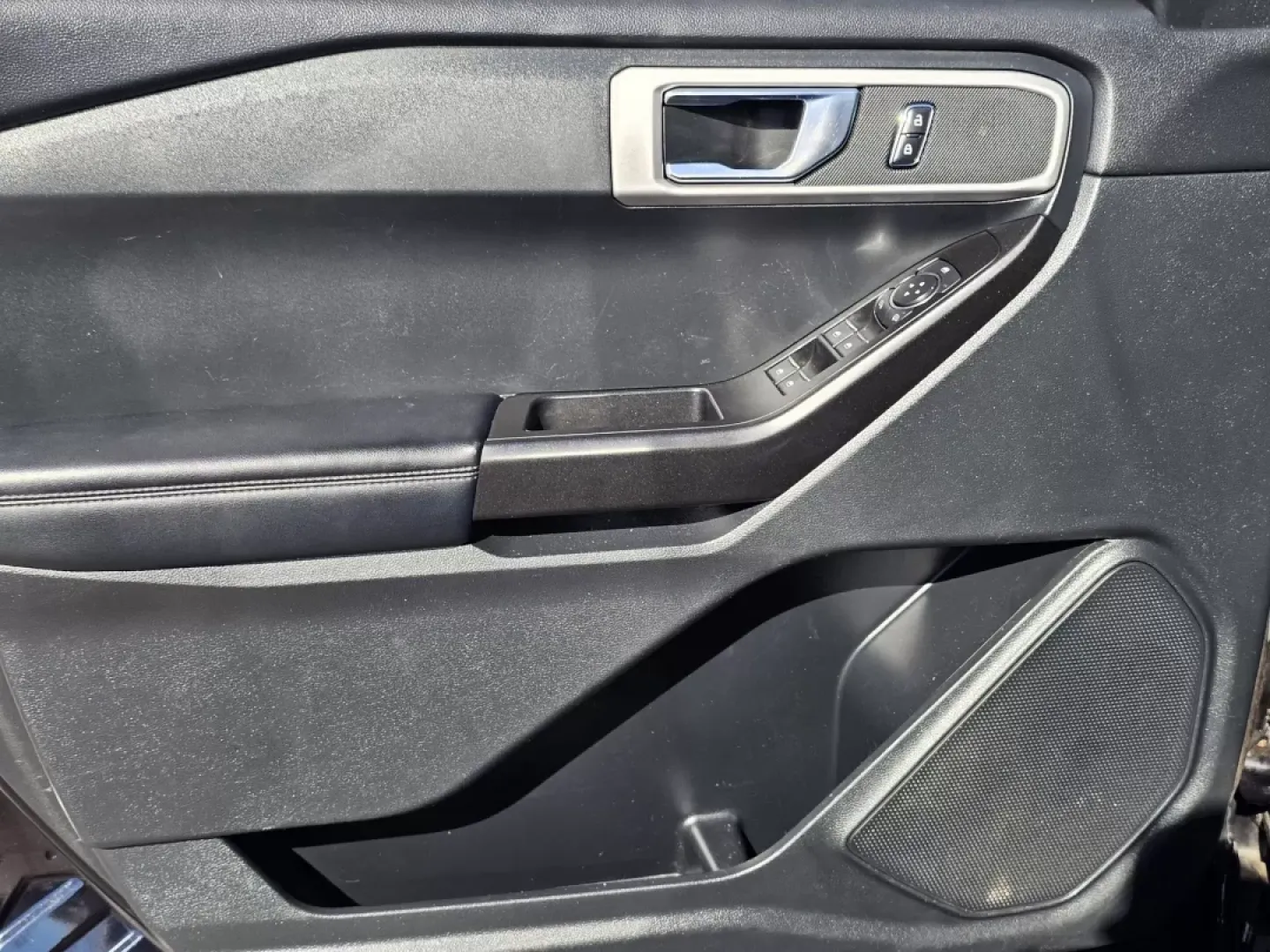 2021 Ford Explorer Base (1FMSK7BH0MG) with an Other engine, located at 7000 Northlake Connector, Columbus, GA, 31904, (706) 987-8085, 32.524975, -84.978134 - **Adventure Awaits with the 2021 Ford Explorer! Perfectly Equipped for Families and Road Trips!**<br /> <br /> Are you ready to elevate your family adventures or daily commutes? Look no further than this stunning 2021 Ford Explorer, available now at Gils Auto in Prattville, AL. This versatile SUV, w - Photo#8