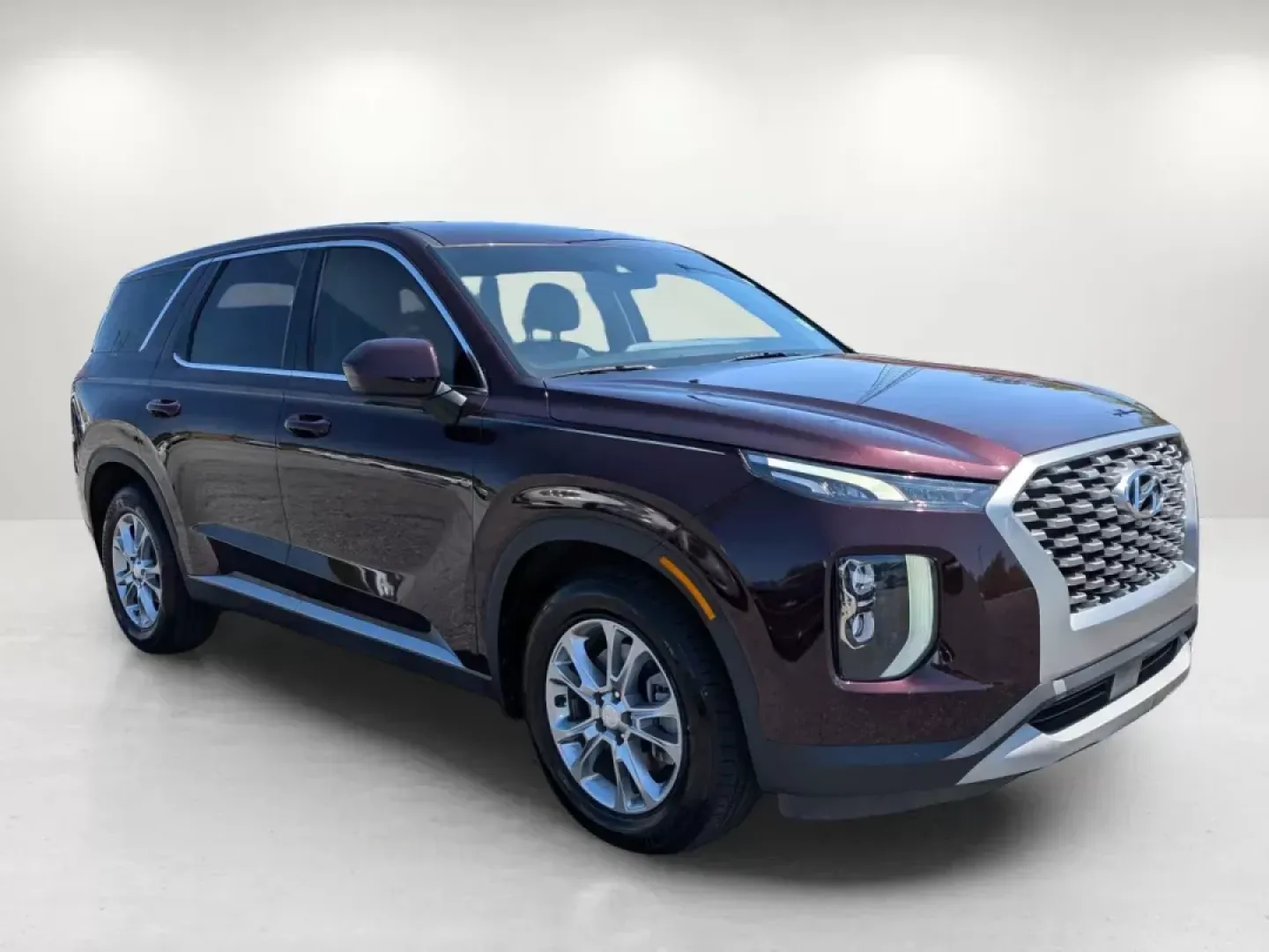 2021 /Gray Hyundai Palisade SE (KM8R1DHE1MU) with an Other engine, located at 521 Old Farm Lane Rd, Prattville, AL, 36066, (334) 325-1505, 32.482460, -86.416367 - **Drive Your Next Adventure in Style with the 2021 Hyundai Palisade SE!**<br /> <br /> Are you ready to elevate your family road trips or weekend getaways? The 2021 Hyundai Palisade SE is the SUV that combines style, comfort, and practicality, making it the perfect choice for growing families and ad - Photo#2
