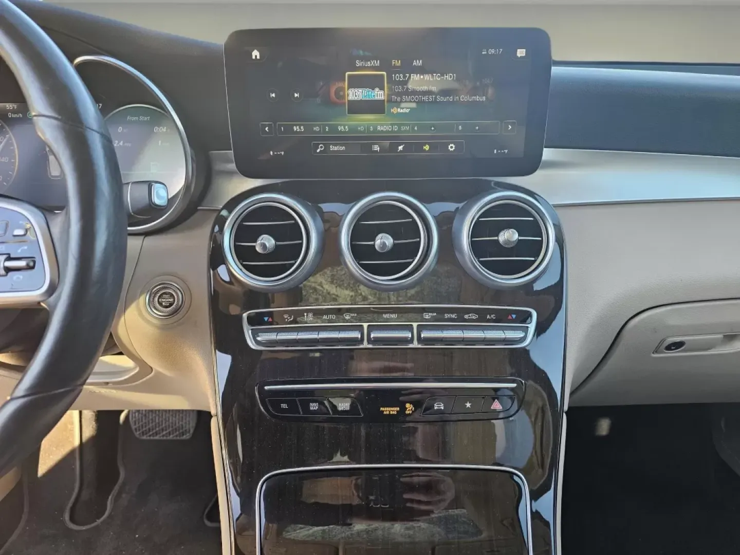 2021 Mercedes-Benz GLC GLC 300 (W1N0G8DB9MV) with an Other engine, located at 521 Old Farm Lane Rd, Prattville, AL, 36066, (334) 325-1505, 32.482460, -86.416367 - ### Adventure Awaits with the 2021 Mercedes-Benz GLC 300 at Gils Auto!<br /> <br /> Are you ready to elevate your driving experience? Whether you're navigating the bustling streets of Phenix City, AL, commuting to work, or taking weekend road trips with family and friends, the 2021 Mercedes-Benz GLC - Photo#10