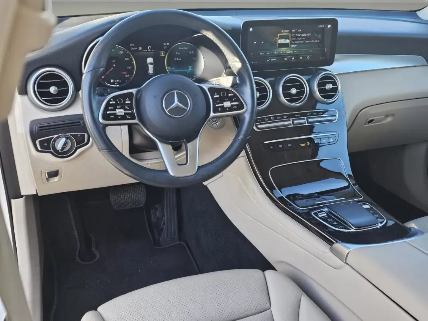 2021 Mercedes-Benz GLC GLC 300 (W1N0G8DB9MV) with an Other engine, located at 521 Old Farm Lane Rd, Prattville, AL, 36066, (334) 325-1505, 32.482460, -86.416367 - ### Adventure Awaits with the 2021 Mercedes-Benz GLC 300 at Gils Auto!<br /> <br /> Are you ready to elevate your driving experience? Whether you're navigating the bustling streets of Phenix City, AL, commuting to work, or taking weekend road trips with family and friends, the 2021 Mercedes-Benz GLC - Photo#14