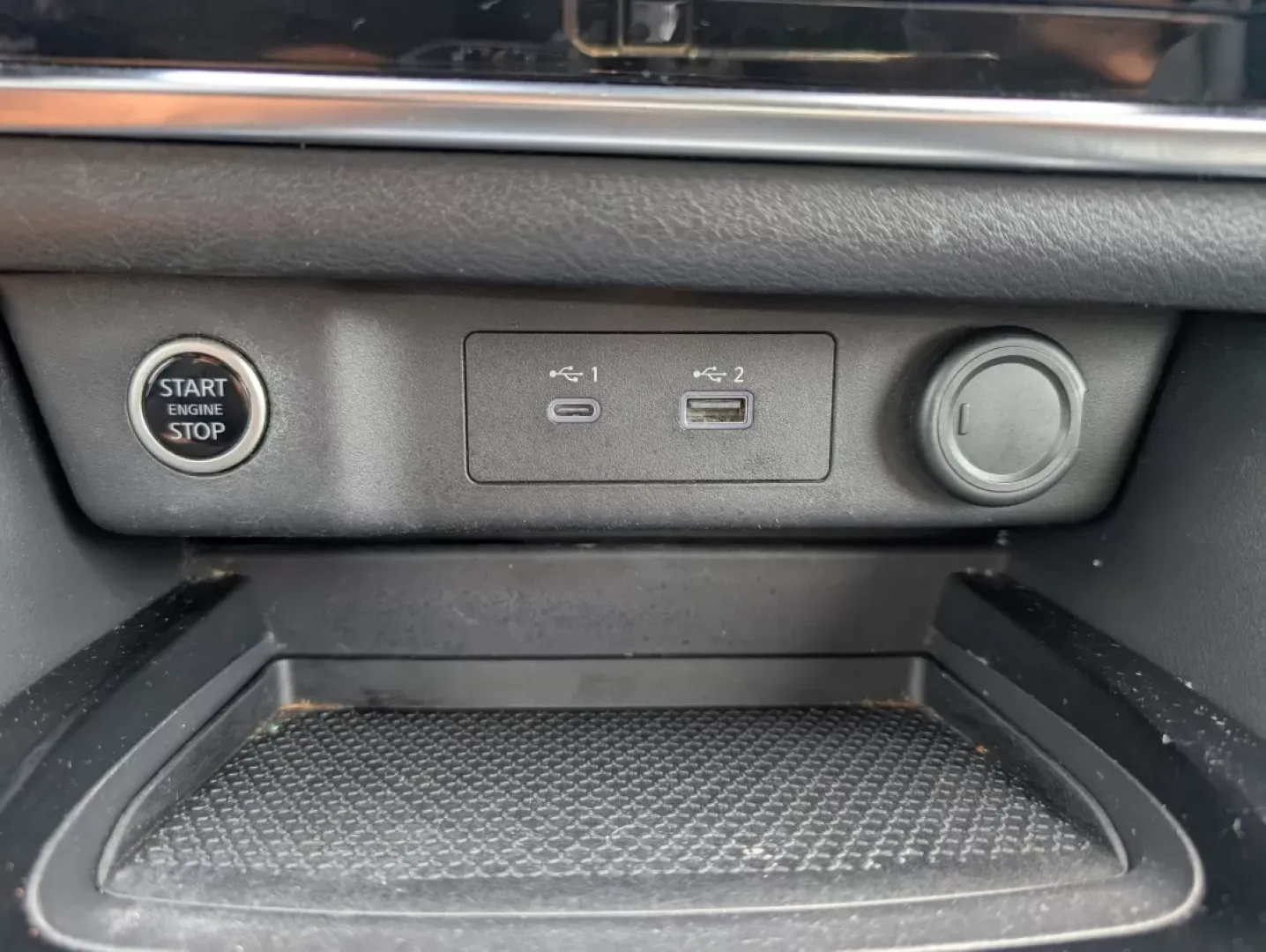 2021 /Charcoal Nissan Rogue S (5N1AT3AB5MC) with an Other engine, located at 7000 Northlake Connector, Columbus, GA, 31904, (706) 987-8085, 32.524975, -84.978134 - Experience the freedom of adventure with the 2021 Nissan Rogue S, available now at Gils Auto in Phenix City, AL. This versatile all-wheel-drive SUV is perfect for families on the go or anyone looking to explore the beautiful surroundings of Phenix City. Whether you're making memories on weekend geta - Photo#13