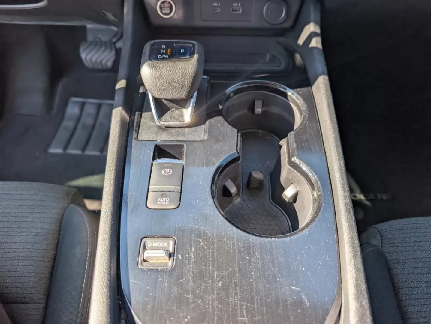 2021 /Charcoal Nissan Rogue S (5N1AT3AA6MC) with an Other engine, located at 1430 Gateway Drive, Opelika, AL, 36801, (334) 239-0944, 32.637871, -85.409790 - Discover the perfect blend of style, comfort, and reliability with the 2021 Nissan Rogue S, available at Gils Auto in Phenix City, AL. This SUV is not just a vehicle; it's a lifestyle upgrade that caters to your adventurous spirit and everyday needs. Whether you're a busy professional looking for a - Photo#12