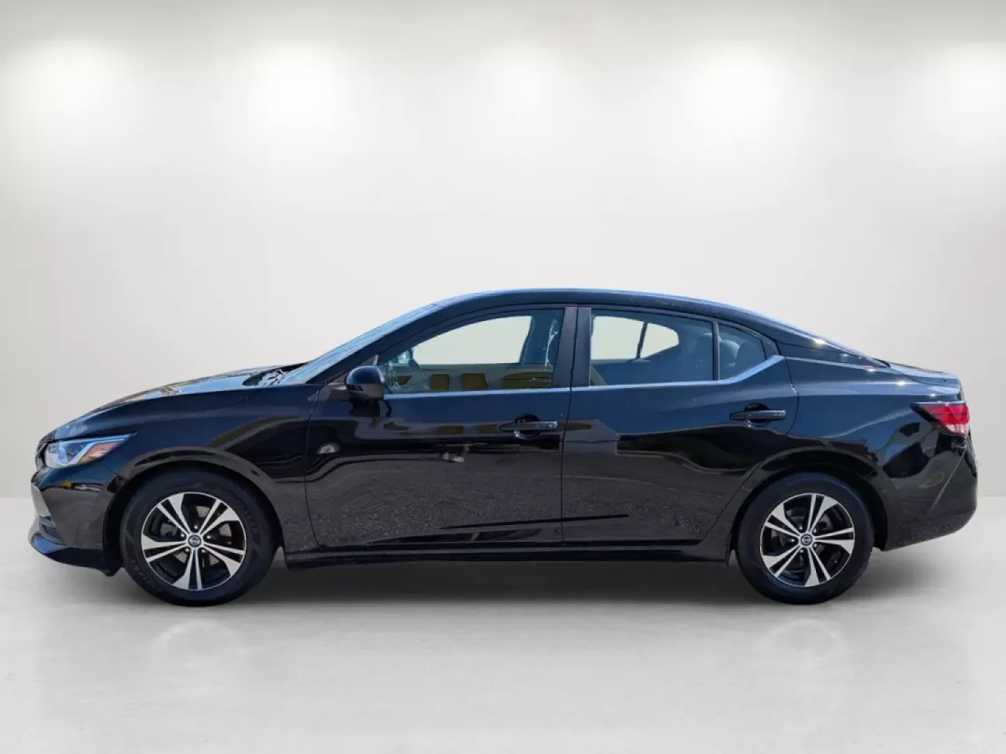 2021 /Charcoal Nissan Sentra SV (3N1AB8CV6MY) with an Other engine, located at 3959 U.S. 80 W, Phenix City, AL, 36870, (334) 297-4885, 32.469296, -85.135185 - Looking for a reliable vehicle that fits seamlessly into your busy lifestyle? The 2021 Nissan Sentra SV is the perfect blend of style, performance, and safety, making it an ideal choice for growing families, daily commuters, or anyone who desires a dependable sedan without breaking the bank. At Gils - Photo#8