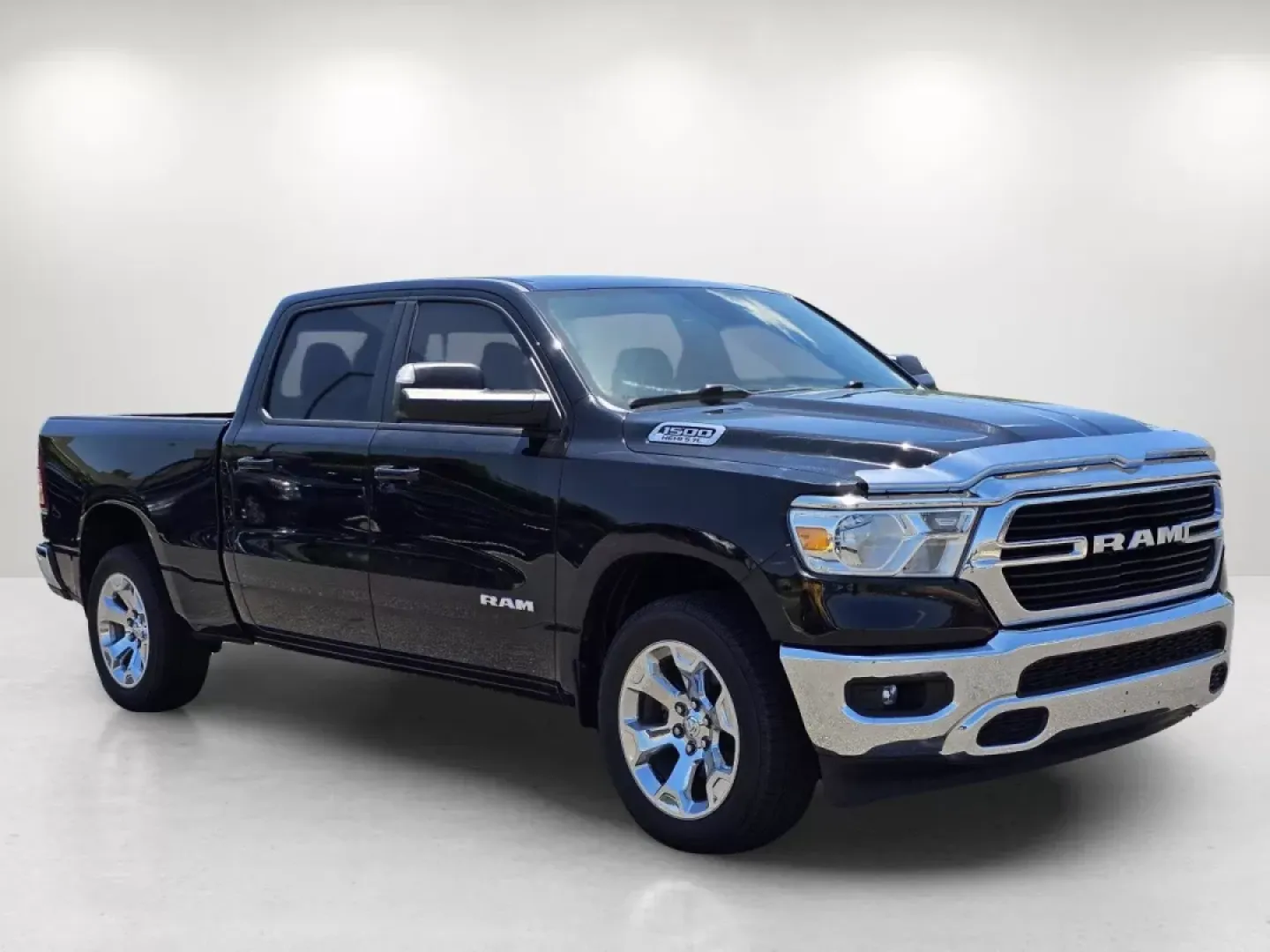 2021 /Black Ram 1500 Big Horn (1C6SRFMT4MN) with an Other engine, located at 3959 U.S. 80 W, Phenix City, AL, 36870, (334) 297-4885, 32.469296, -85.135185 - **The Ultimate Adventure Awaits You: 2021 Ram 1500 Big Horn Crew Cab Pickup at Gils Auto - Prattville!**<br /> <br /> If you're in the market for a rugged pickup that seamlessly blends comfort and performance, look no further than this stunning 2021 Ram 1500 Big Horn Crew Cab! This truck is not just - Photo#2