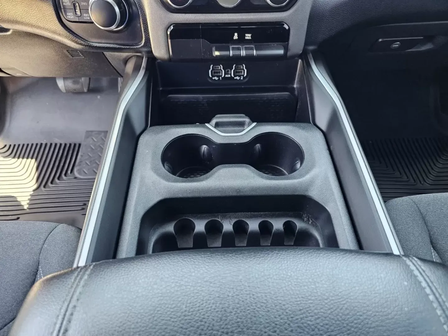 2021 /Black Ram 1500 Big Horn (1C6SRFMT4MN) with an Other engine, located at 3959 U.S. 80 W, Phenix City, AL, 36870, (334) 297-4885, 32.469296, -85.135185 - **The Ultimate Adventure Awaits You: 2021 Ram 1500 Big Horn Crew Cab Pickup at Gils Auto - Prattville!**<br /> <br /> If you're in the market for a rugged pickup that seamlessly blends comfort and performance, look no further than this stunning 2021 Ram 1500 Big Horn Crew Cab! This truck is not just - Photo#12