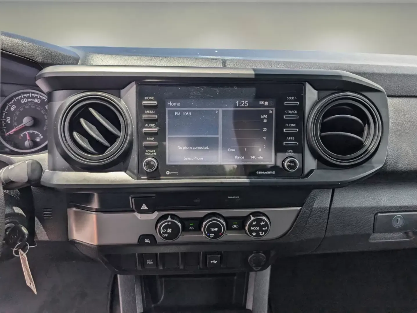 2021 Toyota Tacoma 2WD SR (3TYRX5GN4MT) with an Other engine, located at 1430 Gateway Drive, Opelika, AL, 36801, (334) 239-0944, 32.637871, -85.409790 - **Adventure Awaits with the 2021 Toyota Tacoma SR Your Perfect Companion for Every Journey!**<br /> <br /> Are you ready to elevate your driving experience? Whether you're planning a weekend adventure, need a reliable vehicle for your daily commute, or require a pickup that can handle the demands o - Photo#12