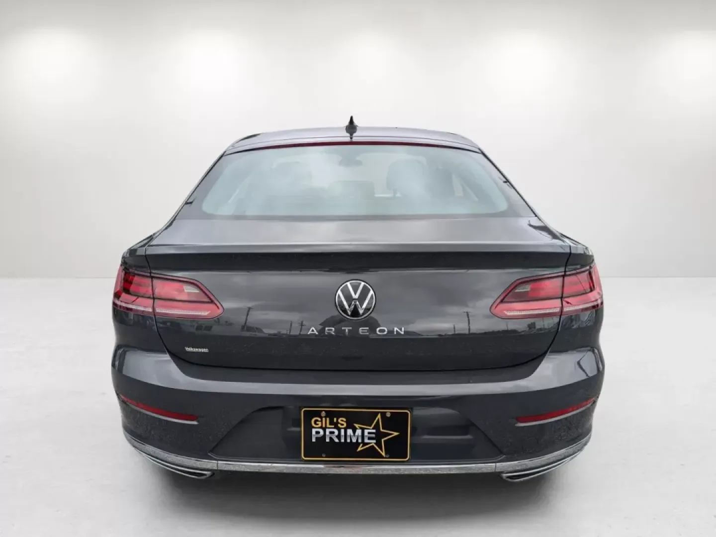 2021 Volkswagen Arteon SE (WVWAR7AN6ME) with an Other engine, located at 7000 Northlake Connector, Columbus, GA, 31904, (706) 987-8085, 32.524975, -84.978134 - **Elevate Your Daily Drive with the 2021 Volkswagen Arteon SE! Perfect for Commuters and Families Alike**<br /> <br /> Are you ready to transform your daily commute into an exhilarating adventure? The 2021 Volkswagen Arteon SE is here to redefine your driving experience, whether you're navigating bu - Photo#5