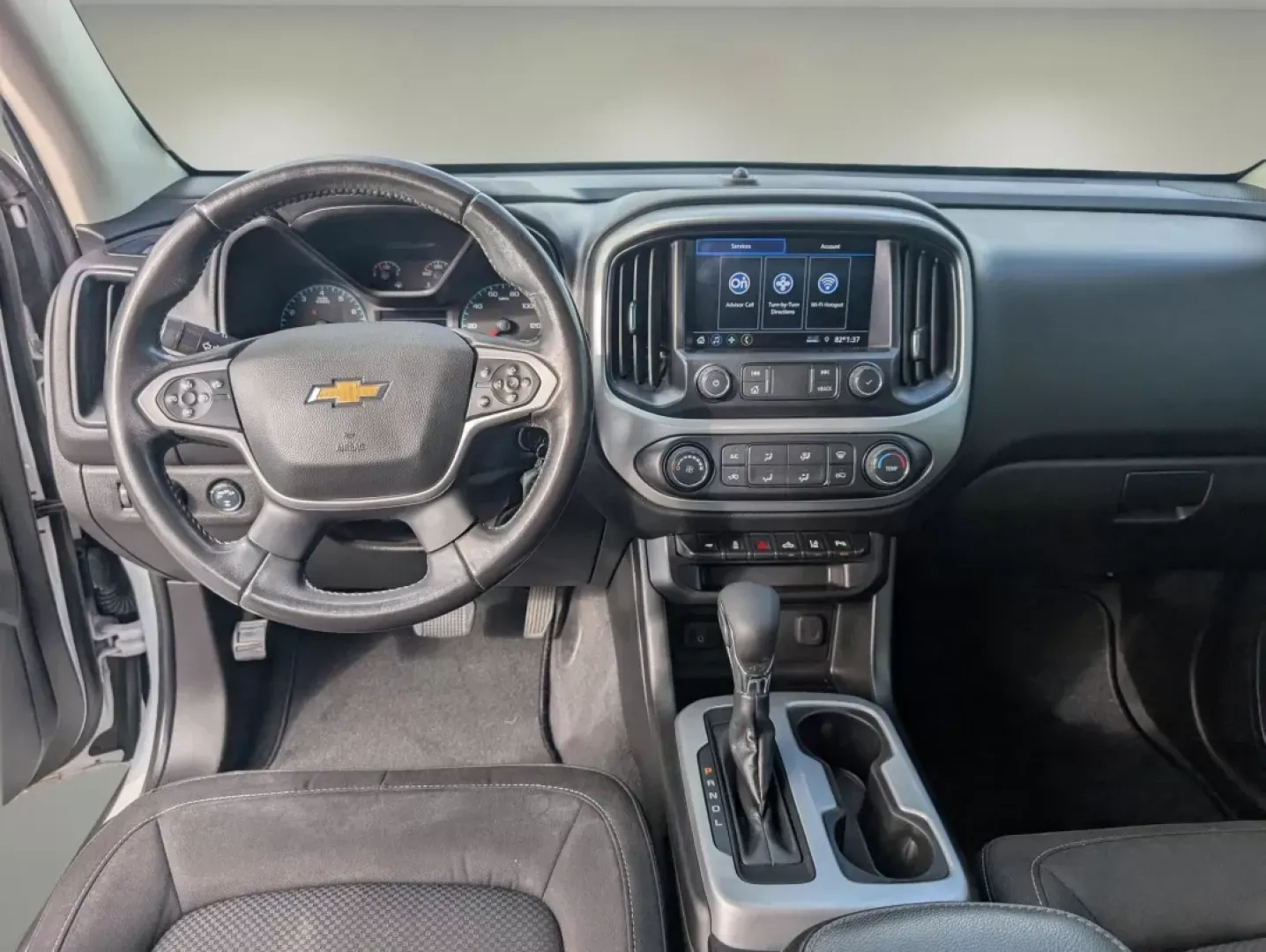 2022 /Jet Black Chevrolet Colorado 4WD LT (1GCGTCEN8N1) with an Other engine, located at 3959 U.S. 80 W, Phenix City, AL, 36870, (334) 297-4885, 32.469296, -85.135185 - **Explore New Heights with the 2022 Chevrolet Colorado at Gils Auto in Phenix City, AL!**<br /> <br /> Are you ready to elevate your adventures or tackle everyday errands with confidence? The 2022 Chevrolet Colorado Crew Cab Pickup is designed for those who crave versatility, making it perfect for g - Photo#12