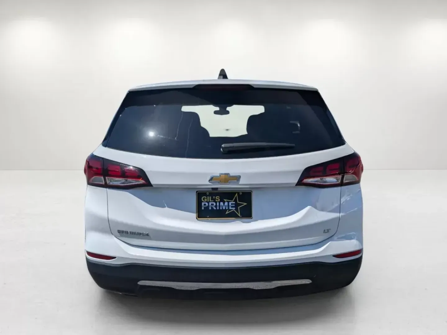 2022 /Jet Black Chevrolet Equinox LT (2GNAXKEVXN6) with an Other engine, located at 1430 Gateway Drive, Opelika, AL, 36801, (334) 239-0944, 32.637871, -85.409790 - Discover the perfect blend of style, comfort, and capability with the 2022 Chevrolet Equinox LT, available at Gils Auto in Columbus, GA. This sporty SUV is ideal for weekend adventures, family outings, or daily commutes-making it a versatile choice for anyone looking to elevate their driving experie - Photo#6