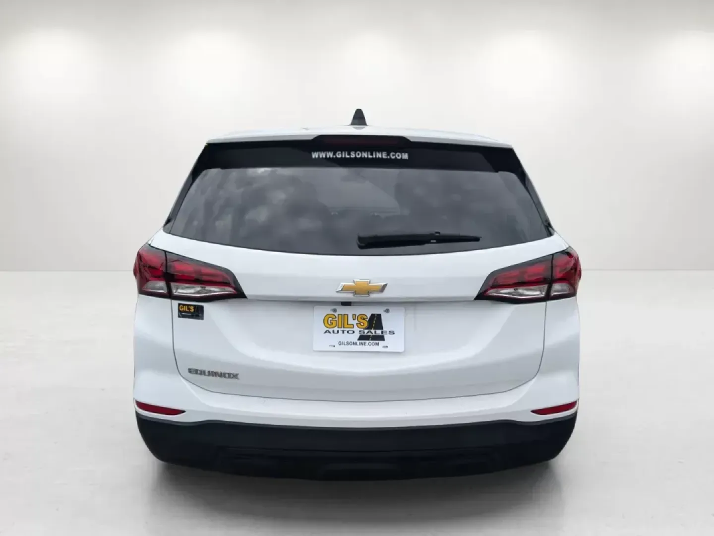 2022 /Medium Ash Gray Chevrolet Equinox LS (3GNAXHEV9NS) with an Turbocharged Gas I4 1.5L/92 engine, 6-Speed Automatic transmission, located at 521 Old Farm Lane Rd, Prattville, AL, 36066, (334) 325-1505, 32.482460, -86.416367 - 2022 Chevrolet Equinox LS - Photo#5