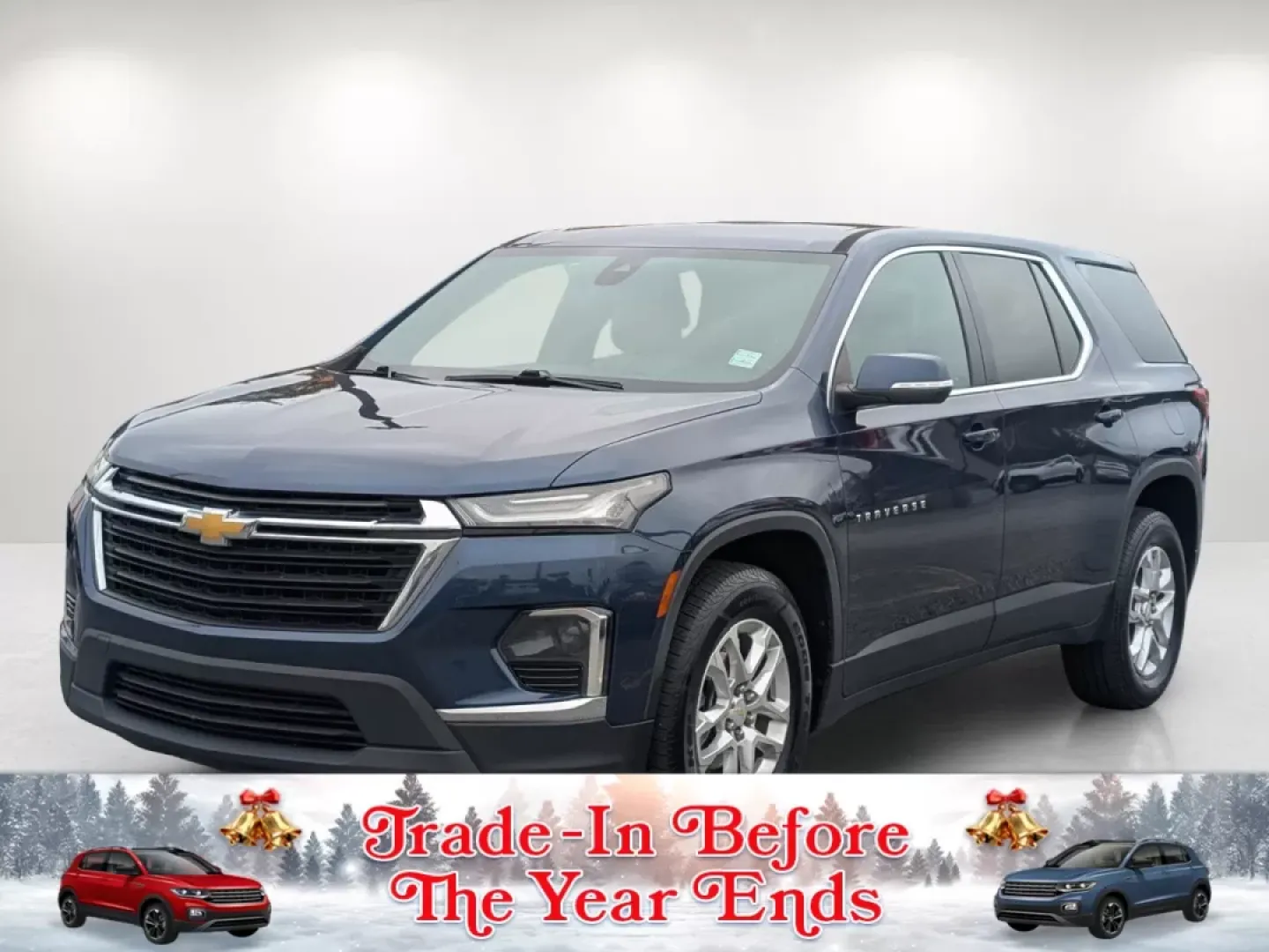 2022 /Jet Black/Chai Chevrolet Traverse LS (1GNERLKW6NJ) with an Other engine, located at 804 22nd Ave, Phenix City, AL, 36870, (334) 297-1860, 32.484749, -85.024475 - Unleash the thrill of family adventures with this stunning 2022 Chevrolet Traverse, now available at Gils Auto in Phenix City, AL. If you're seeking a vehicle that can comfortably accommodate your growing family, this spacious SUV is the perfect choice for road trips, school runs, or weekend getaway - Photo#0