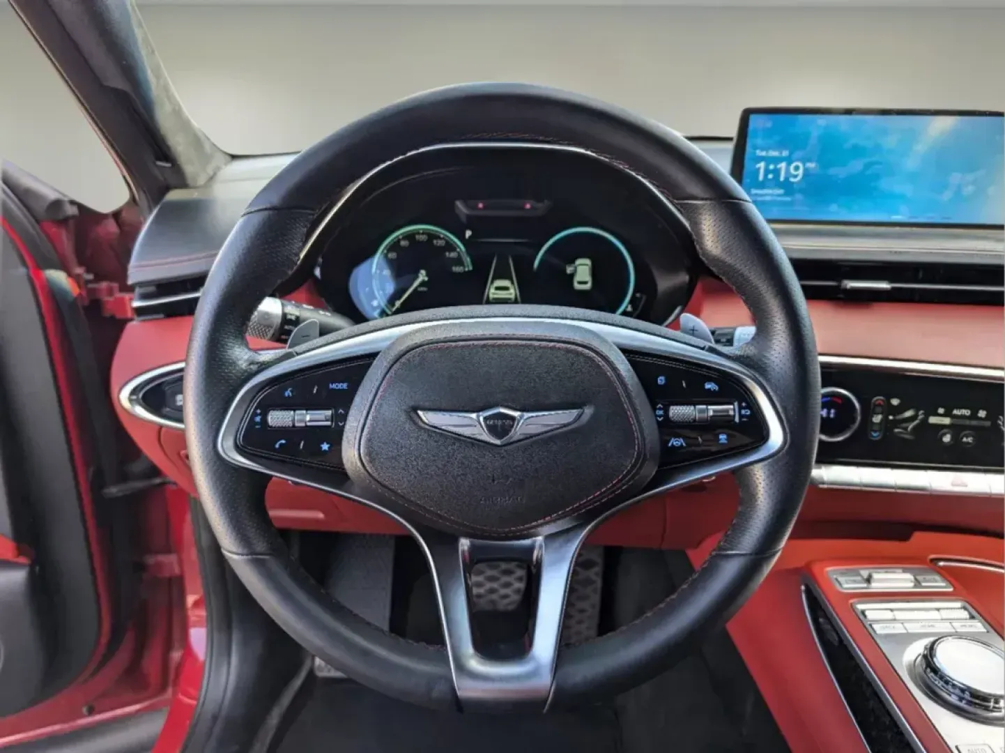 2022 /Red Genesis GV70 3.5T Sport (KMUMCDTC7NU) with an Twin Turbo Premium Unleaded V-6 3.5 L/212 engine, 8-Speed Automatic w/OD transmission, located at 3959 U.S. 80 W, Phenix City, AL, 36870, (334) 297-4885, 32.469296, -85.135185 - ### Elevate Your Drive with the 2022 Genesis GV70 - Perfect for Every Adventure!<br /> <br /> Ready to redefine your driving experience? The 2022 Genesis GV70 is here to blend luxury, power, and performance, making it the ideal choice for discerning drivers in Phenix City, AL. Whether you're navigat - Photo#14