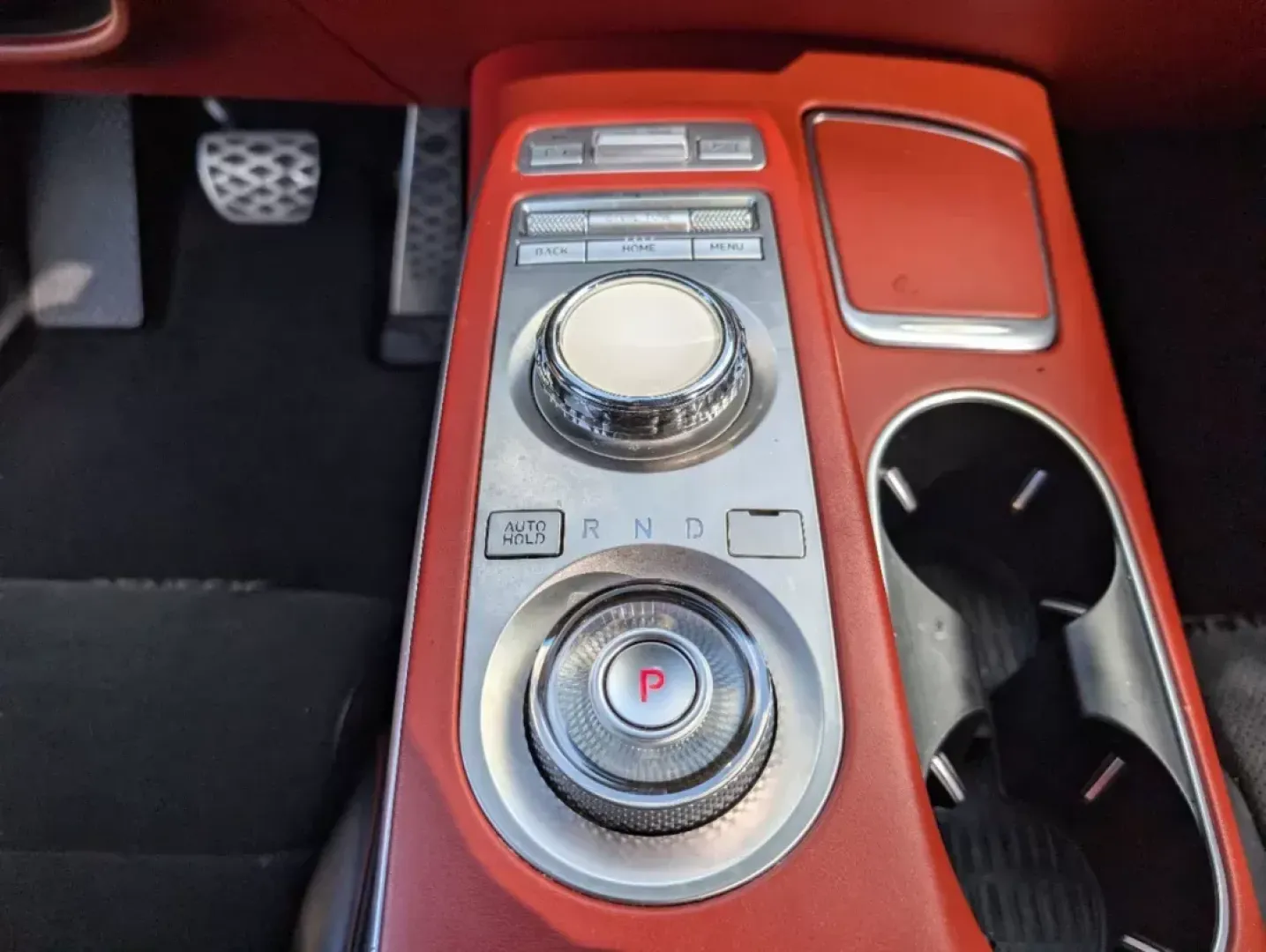2022 /Red Genesis GV70 3.5T Sport (KMUMCDTC7NU) with an Twin Turbo Premium Unleaded V-6 3.5 L/212 engine, 8-Speed Automatic w/OD transmission, located at 3959 U.S. 80 W, Phenix City, AL, 36870, (334) 297-4885, 32.469296, -85.135185 - ### Elevate Your Drive with the 2022 Genesis GV70 - Perfect for Every Adventure!<br /> <br /> Ready to redefine your driving experience? The 2022 Genesis GV70 is here to blend luxury, power, and performance, making it the ideal choice for discerning drivers in Phenix City, AL. Whether you're navigat - Photo#16