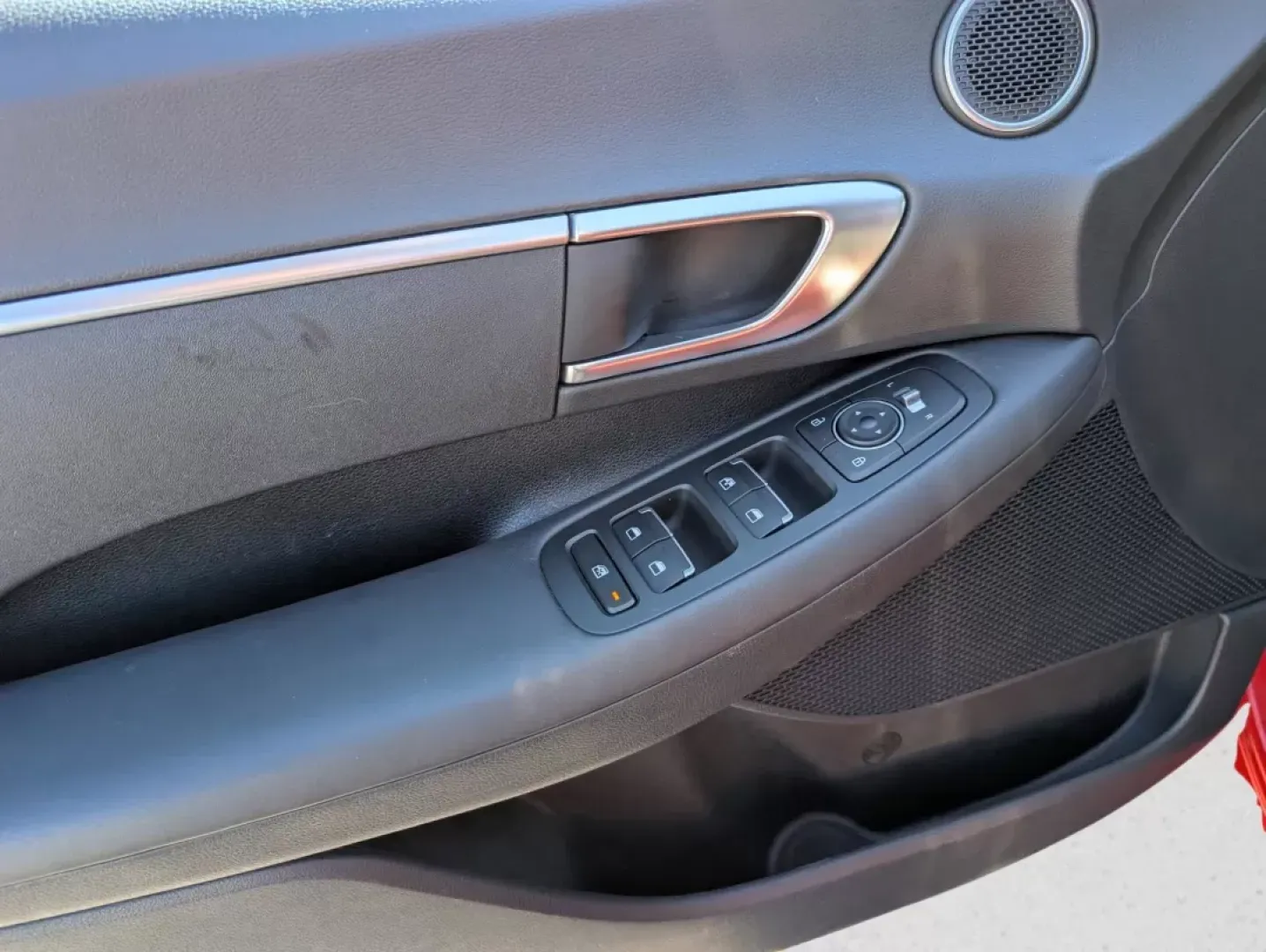 2022 /Black Hyundai Sonata SE (5NPEG4JA9NH) with an Other engine, located at 521 Old Farm Lane Rd, Prattville, AL, 36066, (334) 325-1505, 32.482460, -86.416367 - Discover the perfect blend of style, performance, and safety with the 2022 Hyundai Sonata SE, now available at Gils Auto - Phenix City #2. Located in the heart of Phenix City, AL, at 804 22nd Ave, our Buy Here Pay Here dealership specializes in making car ownership accessible for everyone, including - Photo#8