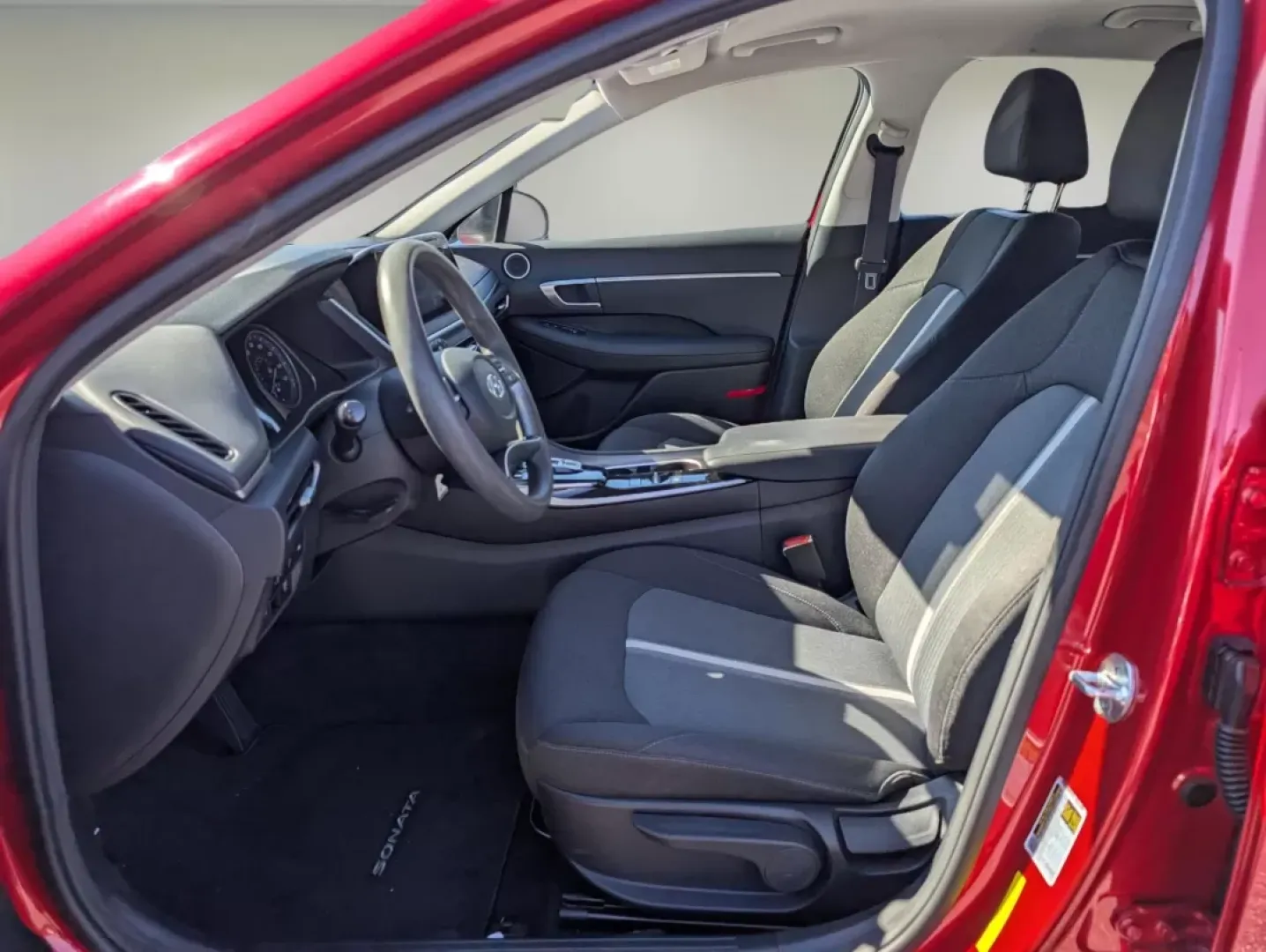 2022 /Black Hyundai Sonata SE (5NPEG4JA9NH) with an Other engine, located at 521 Old Farm Lane Rd, Prattville, AL, 36066, (334) 325-1505, 32.482460, -86.416367 - Discover the perfect blend of style, performance, and safety with the 2022 Hyundai Sonata SE, now available at Gils Auto - Phenix City #2. Located in the heart of Phenix City, AL, at 804 22nd Ave, our Buy Here Pay Here dealership specializes in making car ownership accessible for everyone, including - Photo#9