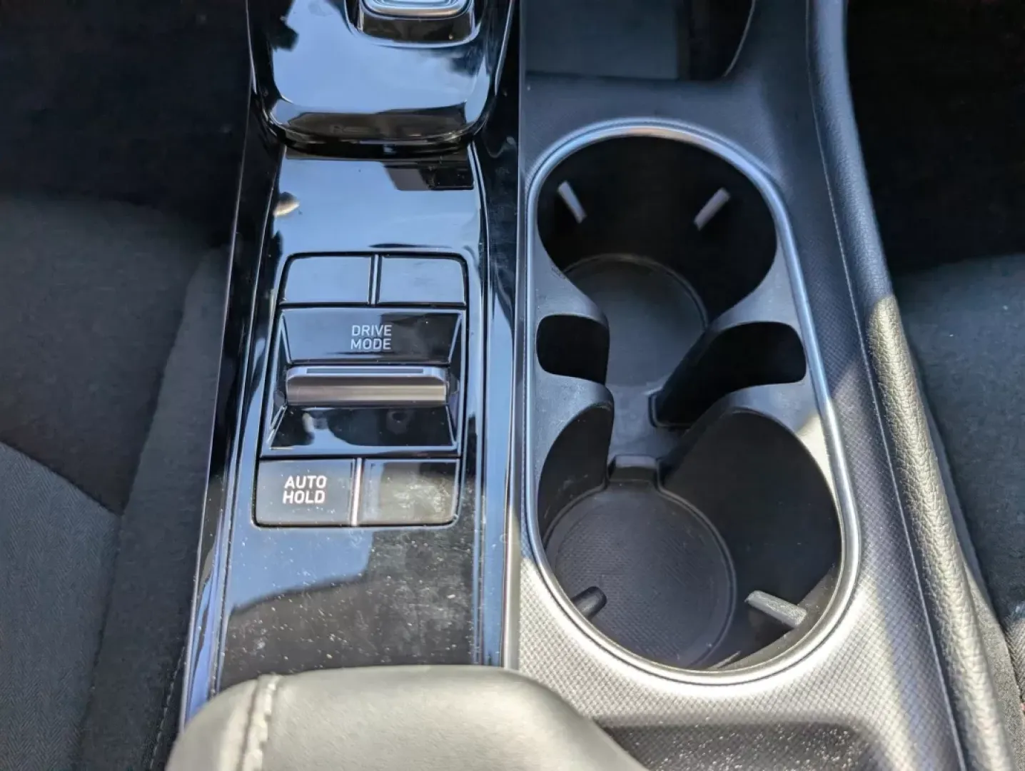 2022 /Black Hyundai Sonata SE (5NPEG4JA9NH) with an Other engine, located at 521 Old Farm Lane Rd, Prattville, AL, 36066, (334) 325-1505, 32.482460, -86.416367 - Discover the perfect blend of style, performance, and safety with the 2022 Hyundai Sonata SE, now available at Gils Auto - Phenix City #2. Located in the heart of Phenix City, AL, at 804 22nd Ave, our Buy Here Pay Here dealership specializes in making car ownership accessible for everyone, including - Photo#12