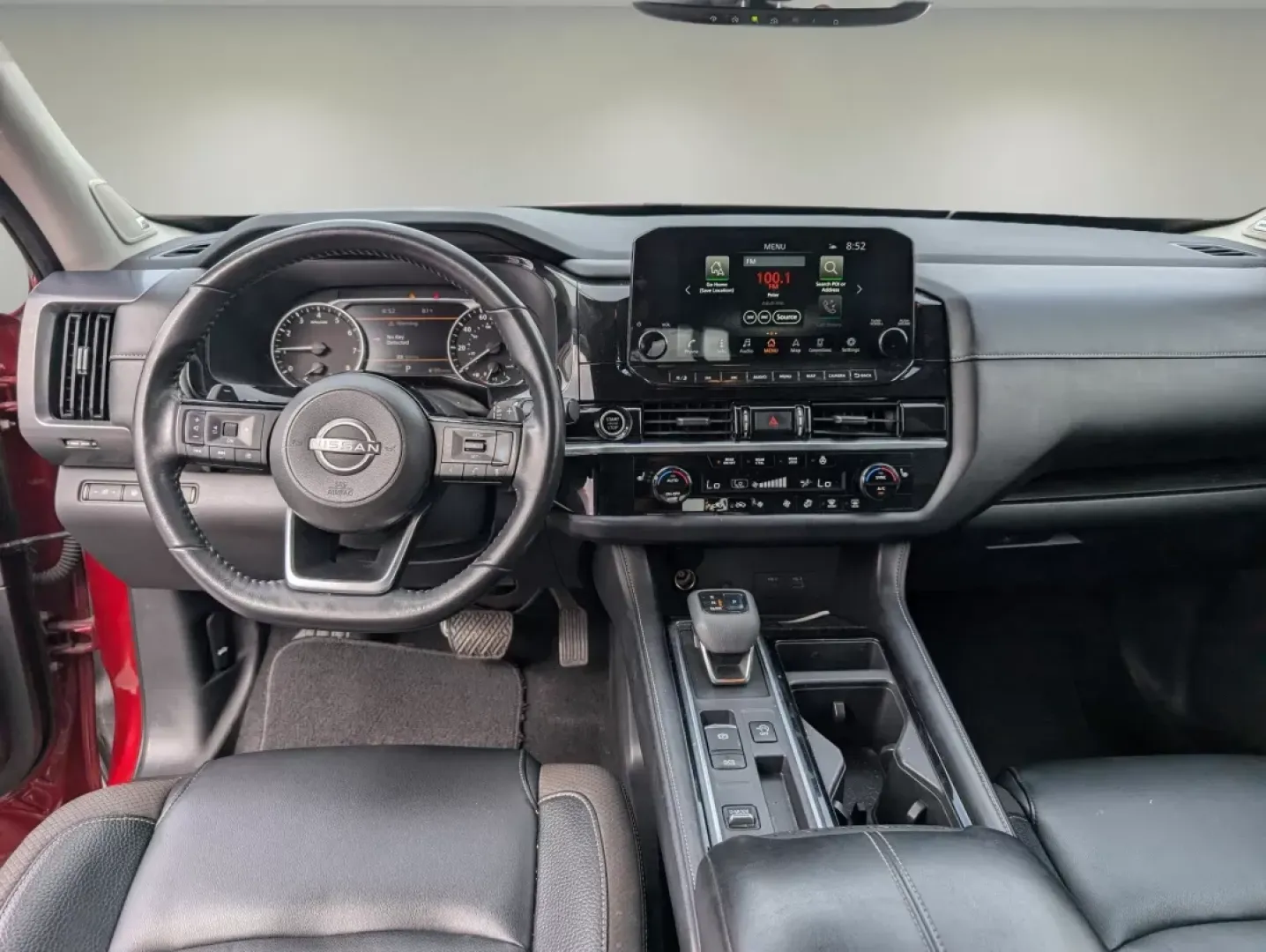 2022 /Charcoal Nissan Pathfinder SL (5N1DR3CB2NC) with an Other engine, located at 7000 Northlake Connector, Columbus, GA, 31904, (706) 987-8085, 32.524975, -84.978134 - Explore life to the fullest with the 2022 Nissan Pathfinder SL, perfectly designed for those who seek adventure without sacrificing comfort. Whether you're a growing family needing space for your kids and gear, or a budget-conscious buyer looking for a reliable SUV, this vehicle is the ideal compani - Photo#12