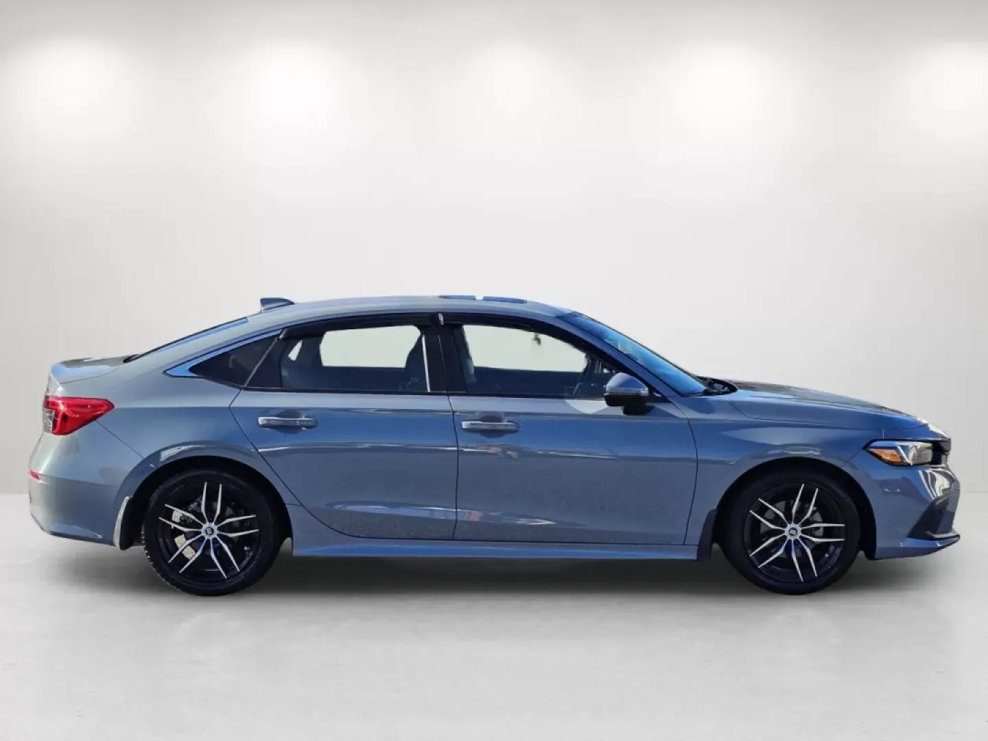 2023 Honda Civic Sedan Touring (2HGFE1F91PH) with an Other engine, located at 1430 Gateway Drive, Opelika, AL, 36801, (334) 239-0944, 32.637871, -85.409790 - **Experience the Perfect Blend of Style and Comfort with the 2023 Honda Civic Touring Sedan Ideal for Your Daily Commute and Weekend Adventures!**<br /> <br /> Looking for a reliable, stylish vehicle that fits your lifestyle? The 2023 Honda Civic Touring Sedan is just what you need. With its turboc - Photo#2