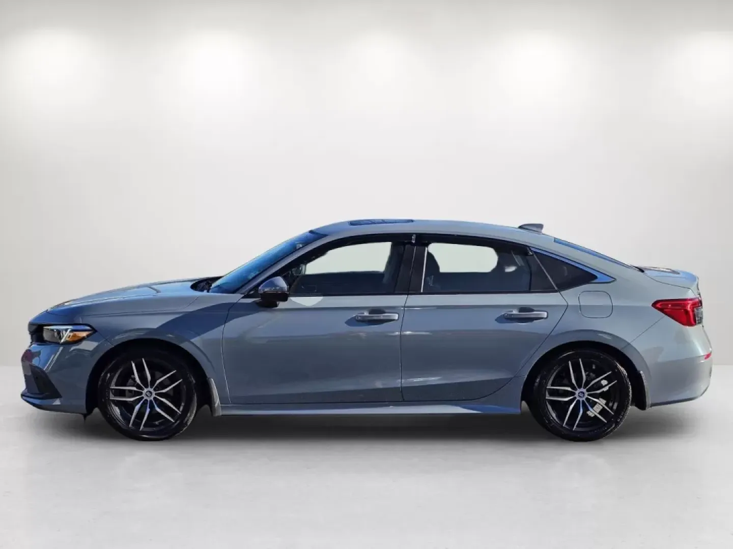 2023 Honda Civic Sedan Touring (2HGFE1F91PH) with an Other engine, located at 1430 Gateway Drive, Opelika, AL, 36801, (334) 239-0944, 32.637871, -85.409790 - **Experience the Perfect Blend of Style and Comfort with the 2023 Honda Civic Touring Sedan Ideal for Your Daily Commute and Weekend Adventures!**<br /> <br /> Looking for a reliable, stylish vehicle that fits your lifestyle? The 2023 Honda Civic Touring Sedan is just what you need. With its turboc - Photo#6