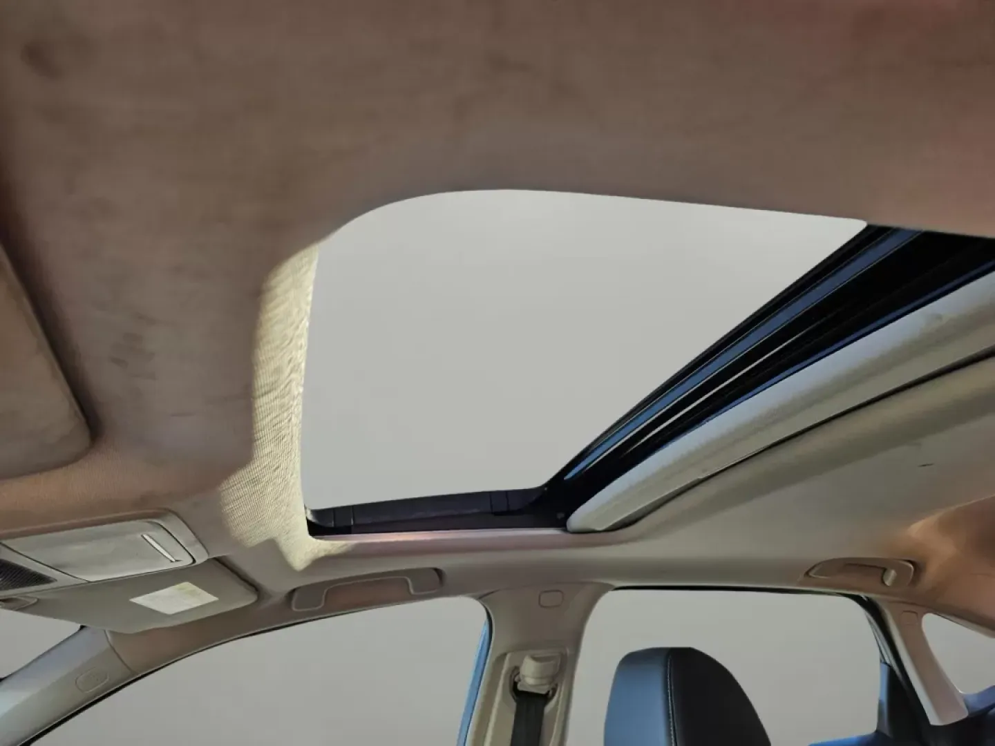 2023 Honda Civic Sedan Touring (2HGFE1F91PH) with an Other engine, located at 1430 Gateway Drive, Opelika, AL, 36801, (334) 239-0944, 32.637871, -85.409790 - **Experience the Perfect Blend of Style and Comfort with the 2023 Honda Civic Touring Sedan Ideal for Your Daily Commute and Weekend Adventures!**<br /> <br /> Looking for a reliable, stylish vehicle that fits your lifestyle? The 2023 Honda Civic Touring Sedan is just what you need. With its turboc - Photo#9